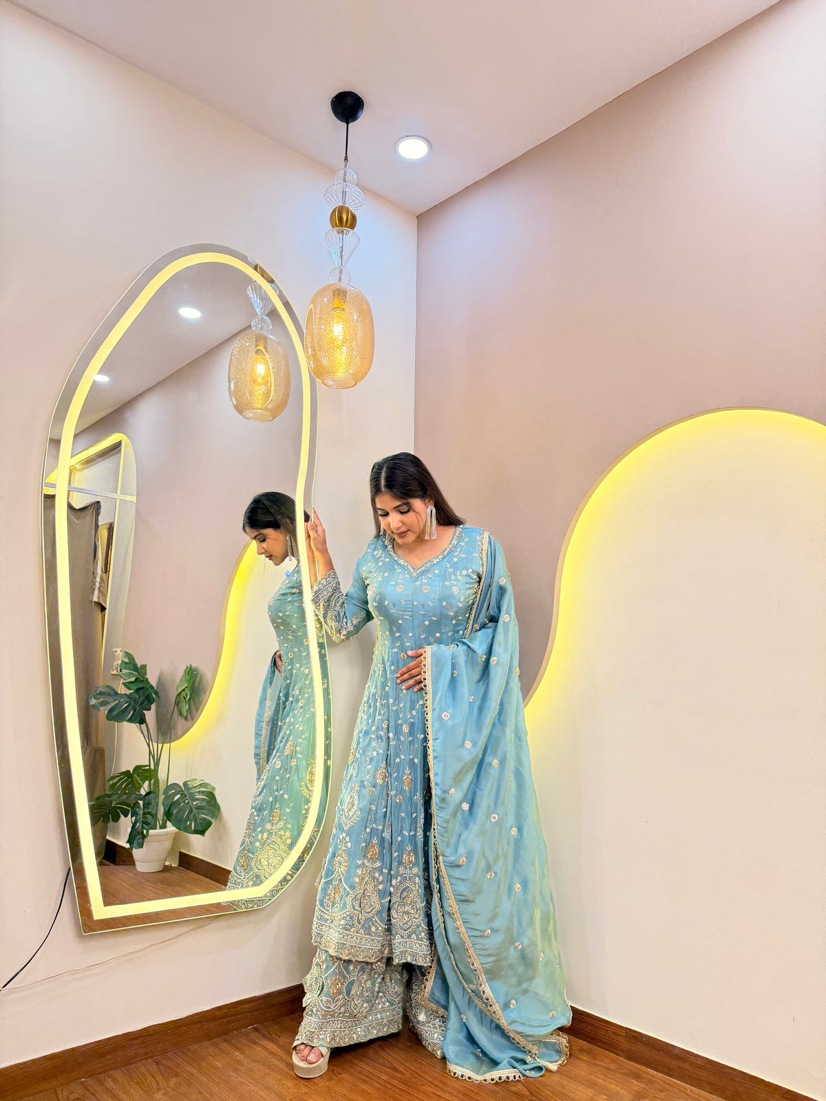 E743 ANARKALI SUIT