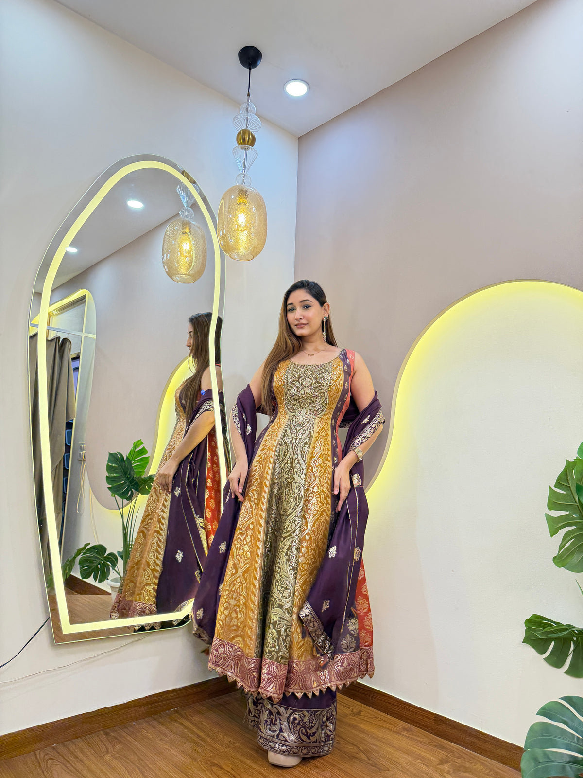 E812 3PC ANARKALI SUIT