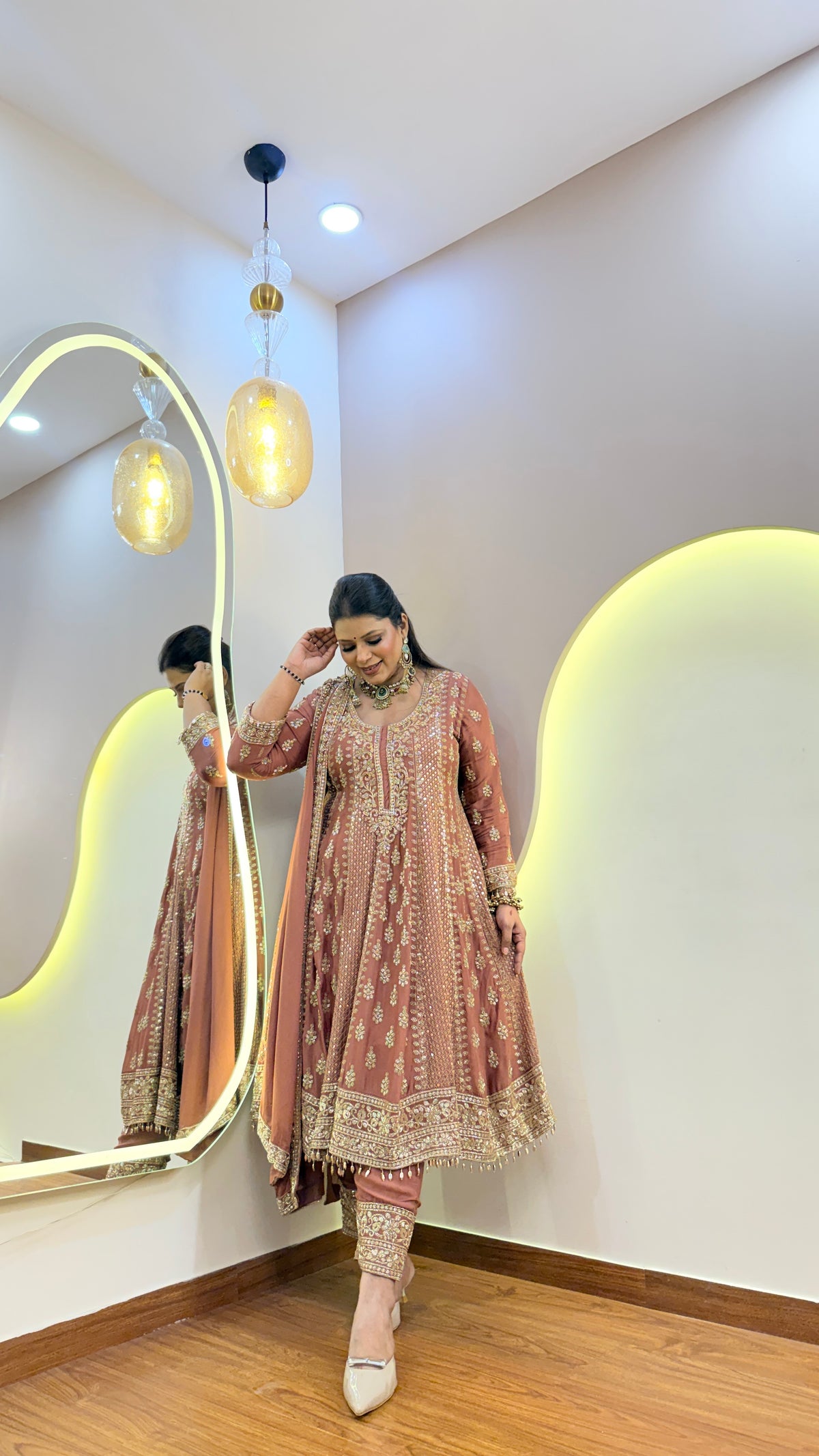 E943 PREMIUM ANARKALI SUIT