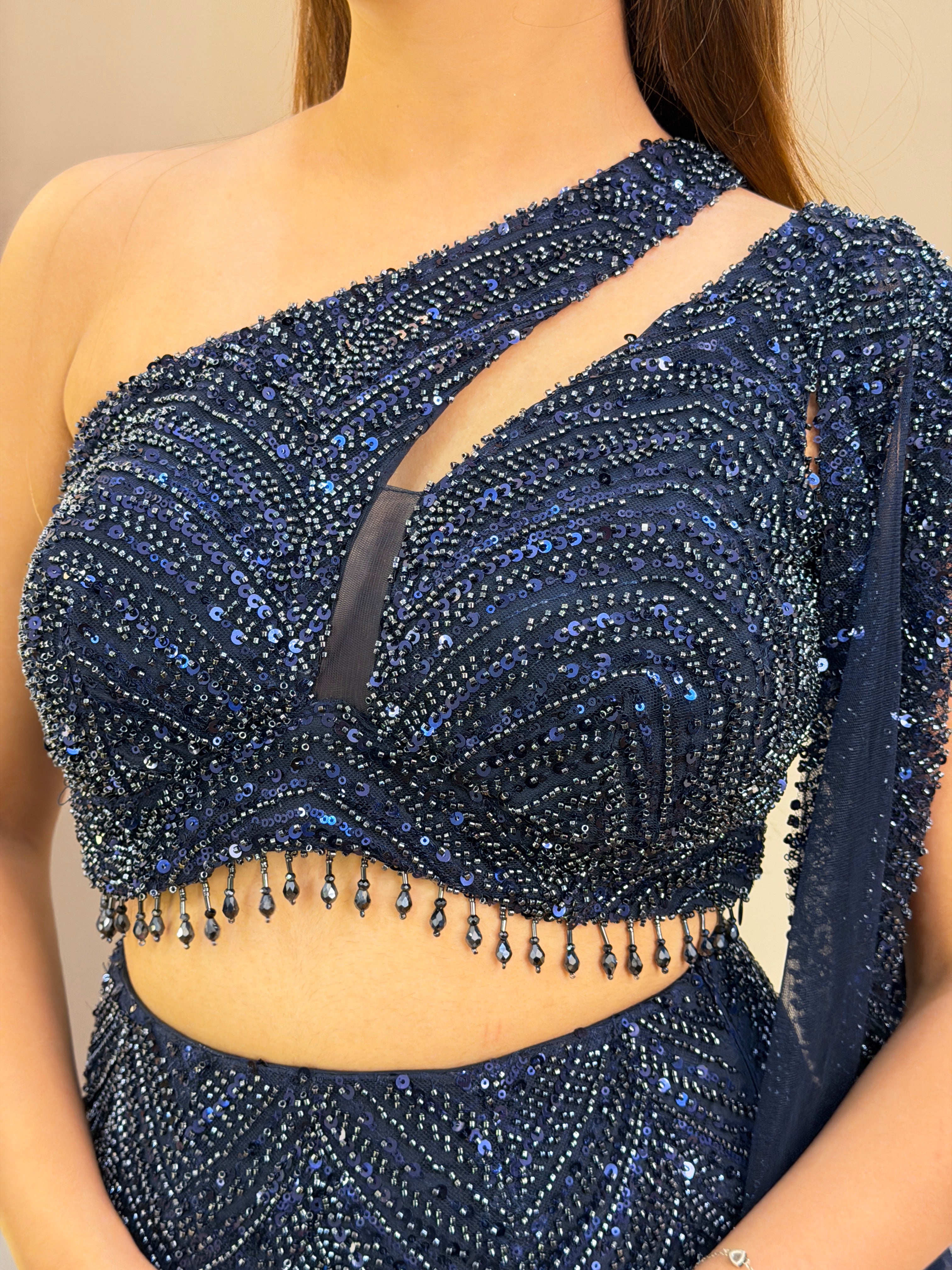 E190 AARFA REGAL LEHENGA