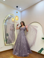 E476 GOWN