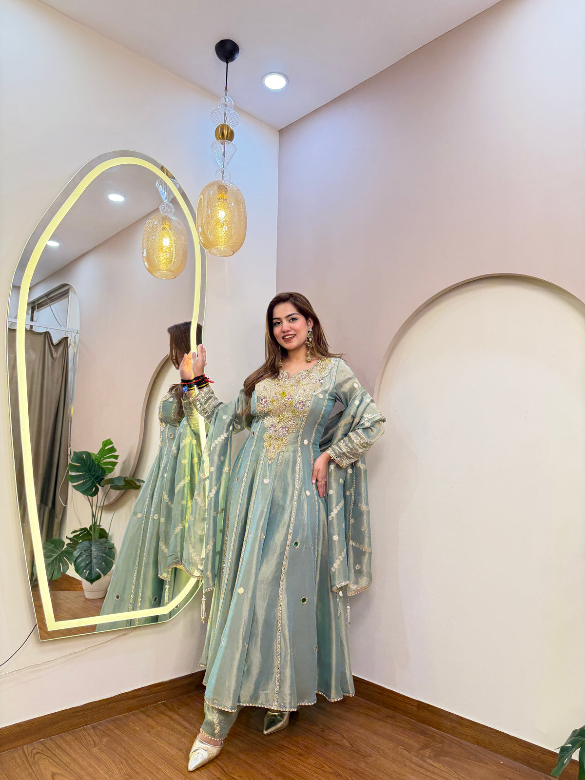 E462 ANARKALI SUIT