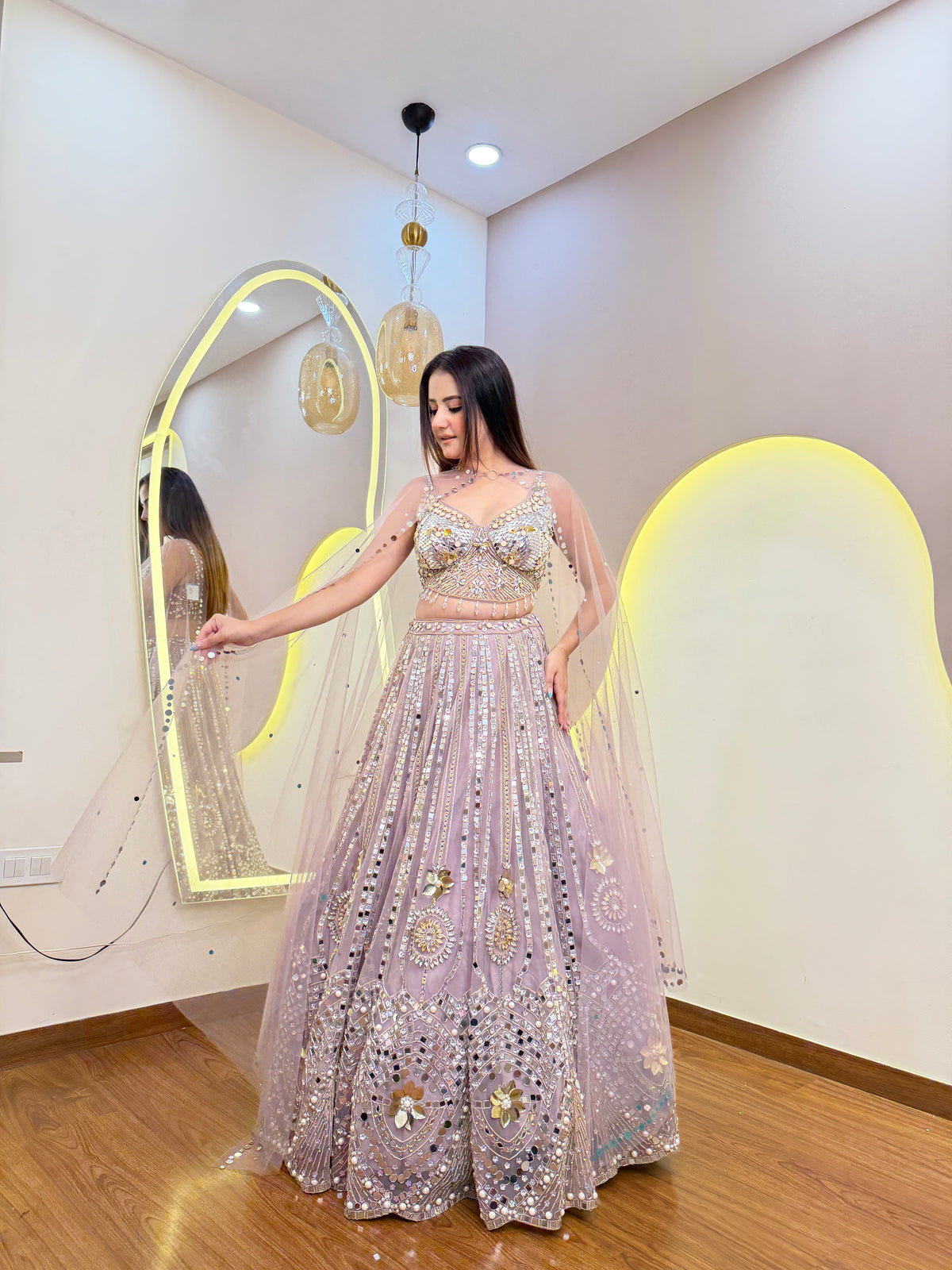 E577 AARFA REGAL LEHENGA