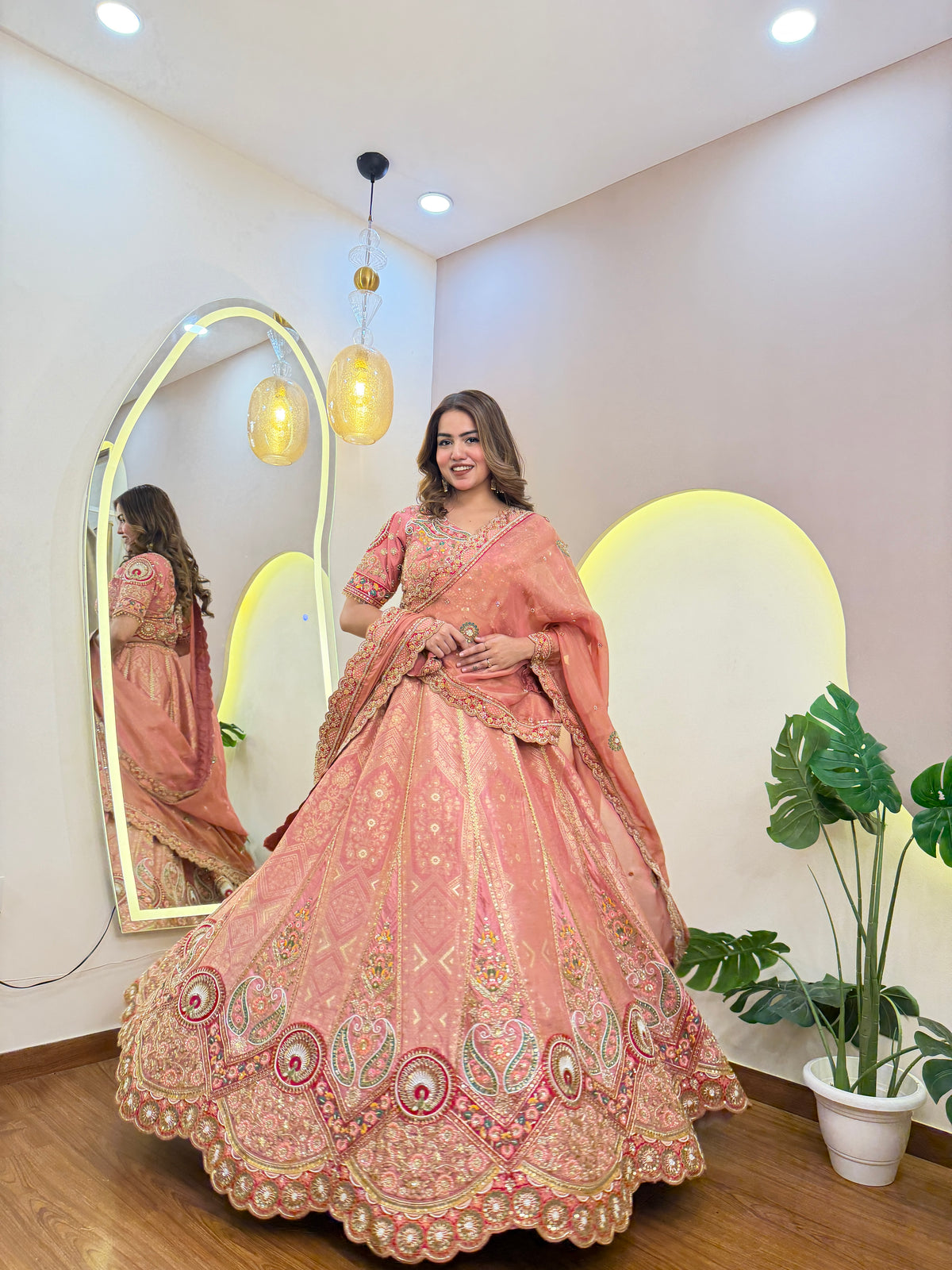 E551 AARFA REGAL LEHENGA