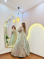 E650 AARFA REGAL LEHENGA