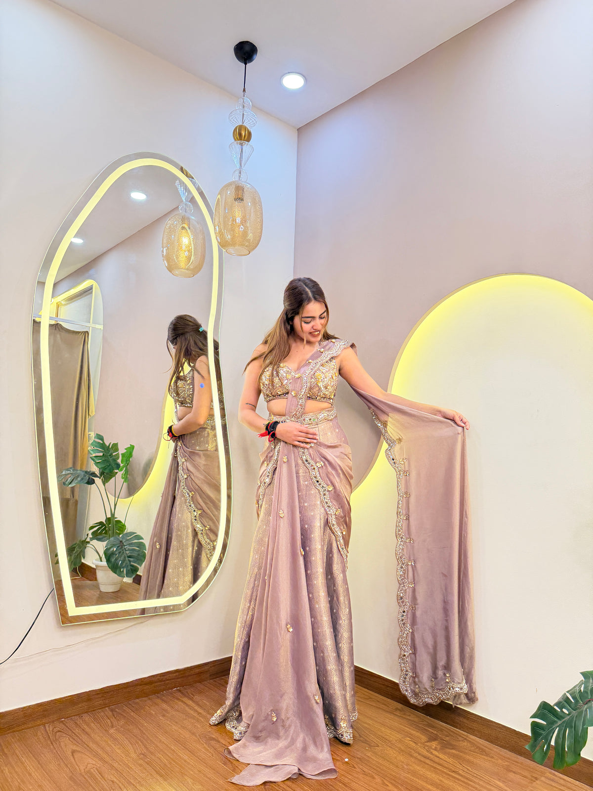 E684 AARFA REGAL DRAPE SAREE