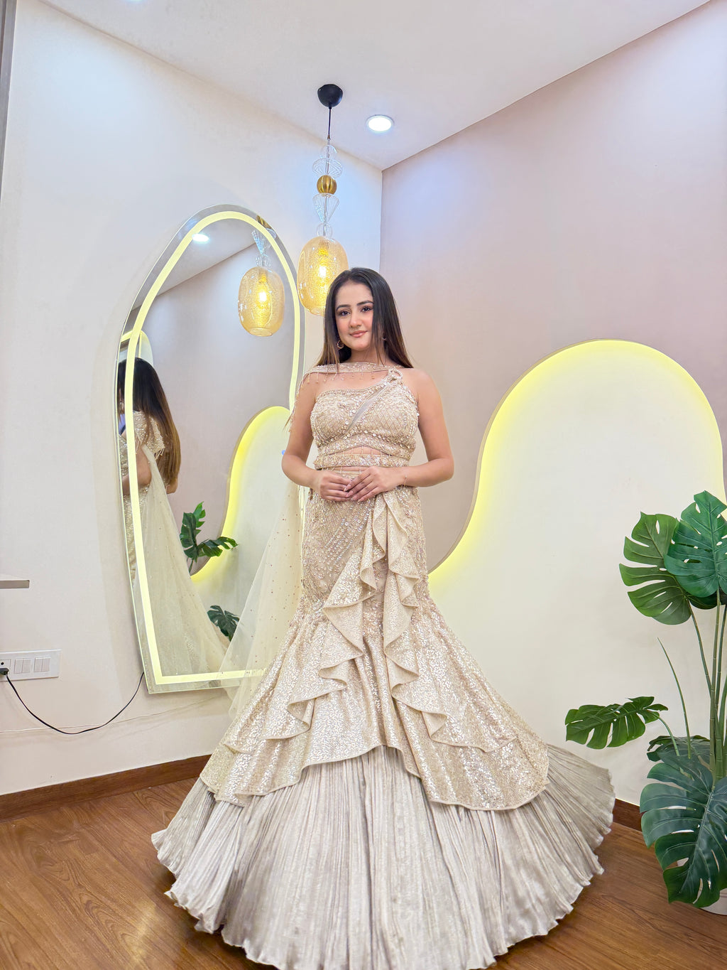E588 AARFA REGAL MERMAID