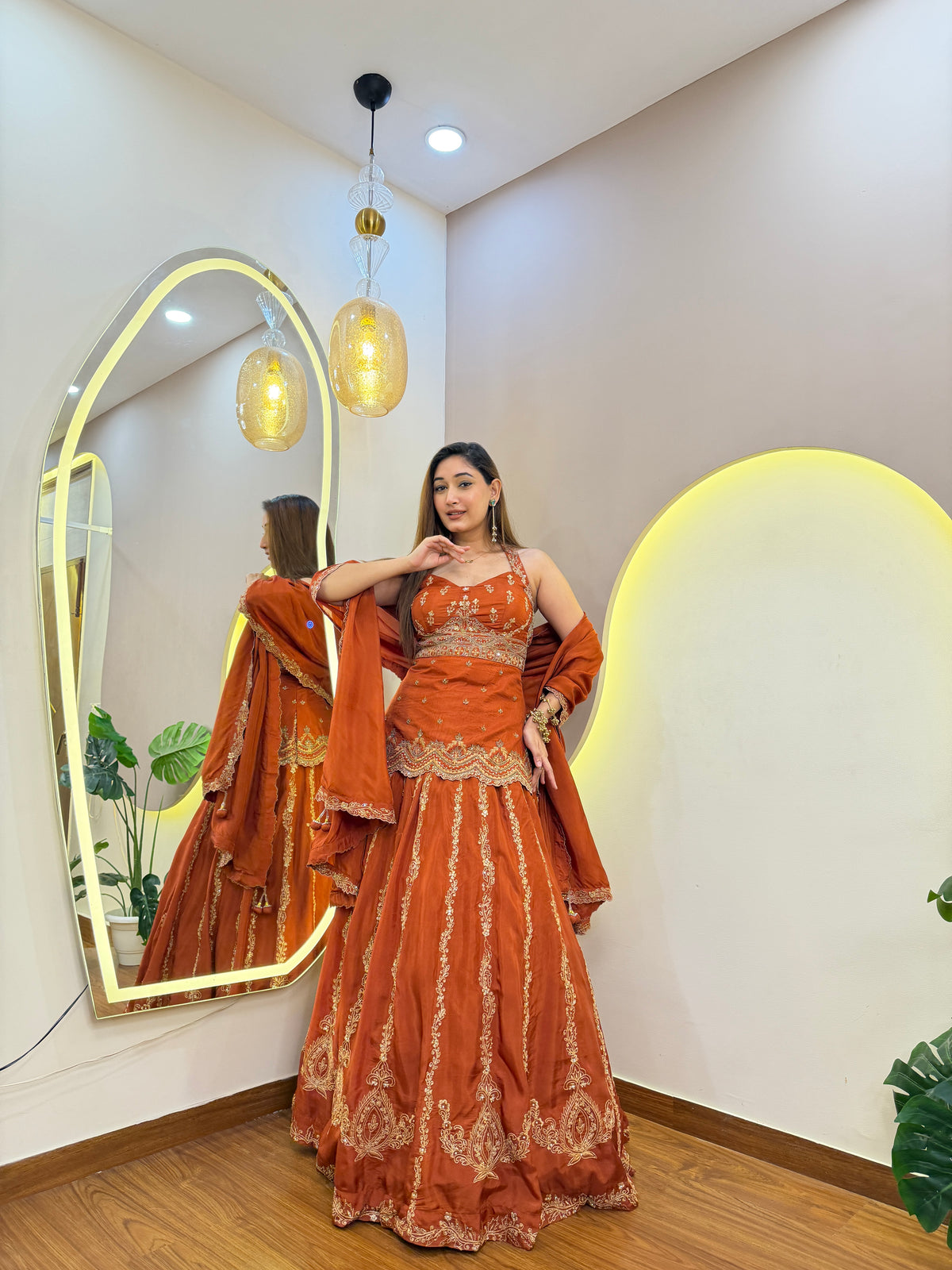 E811 LEHENGA CHOLI