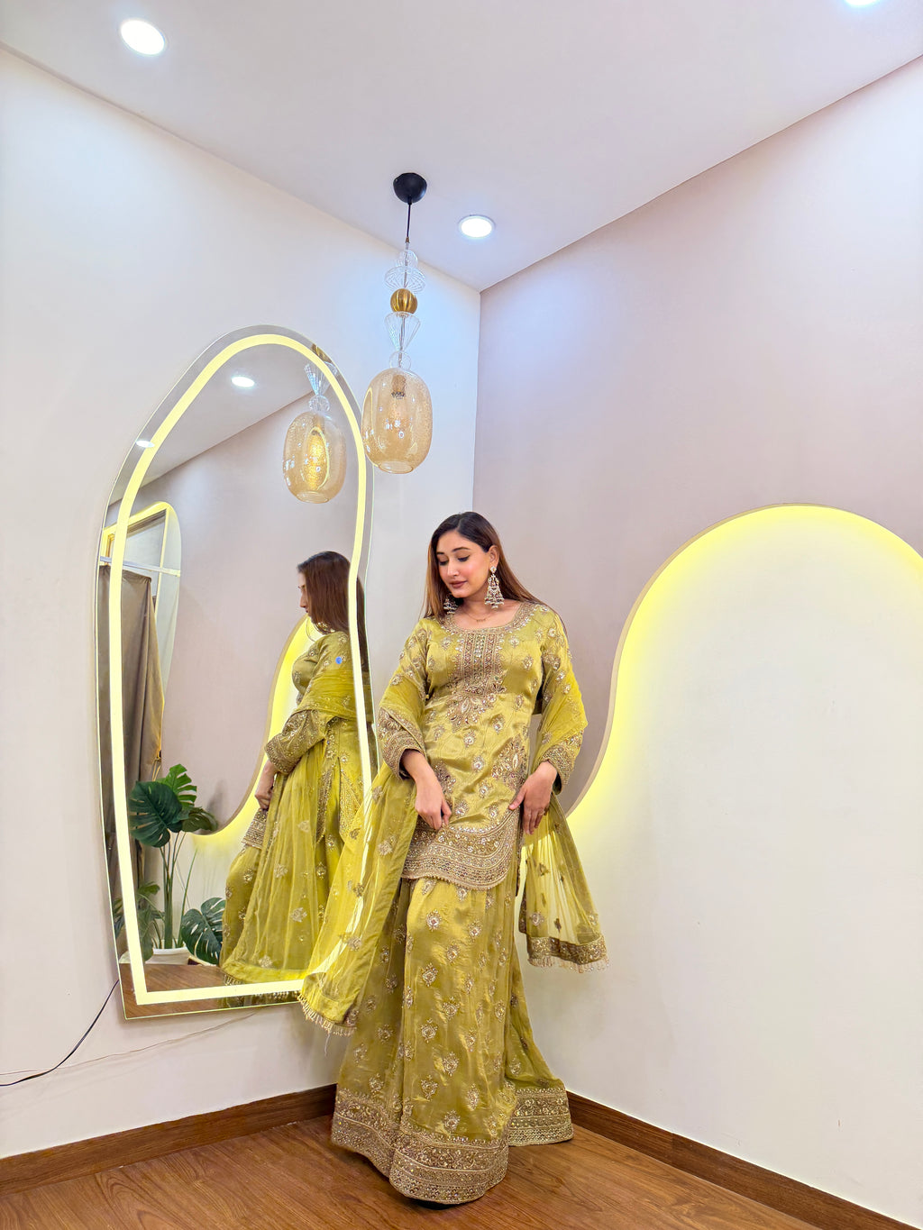 E653 3PC SHARARA SUIT