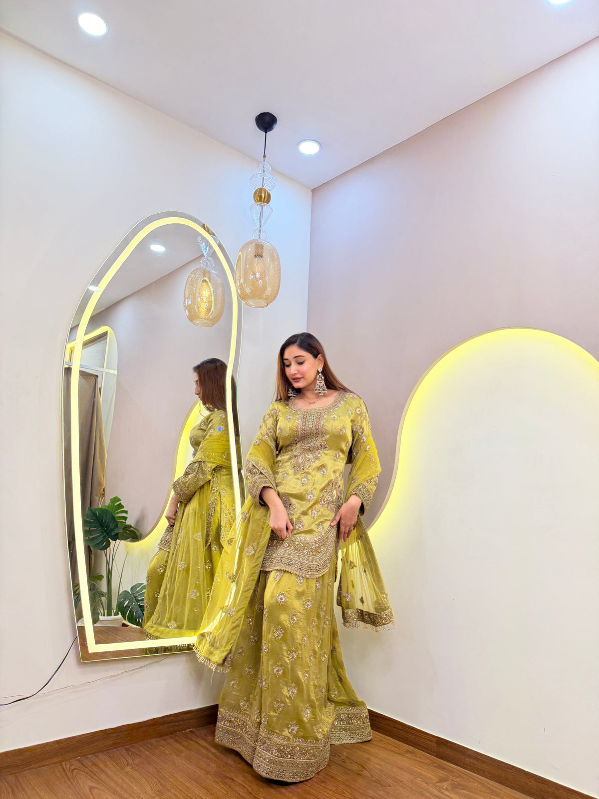 E653 3PC SHARARA SUIT