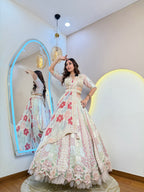 D585  LEHNGA CHOLI