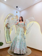D709  LEHNGA CHOLI