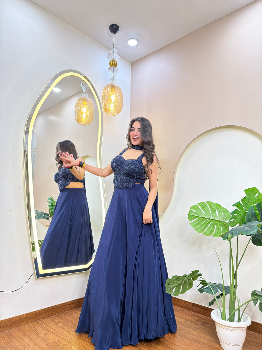 D713  LEHNGA CHOLI