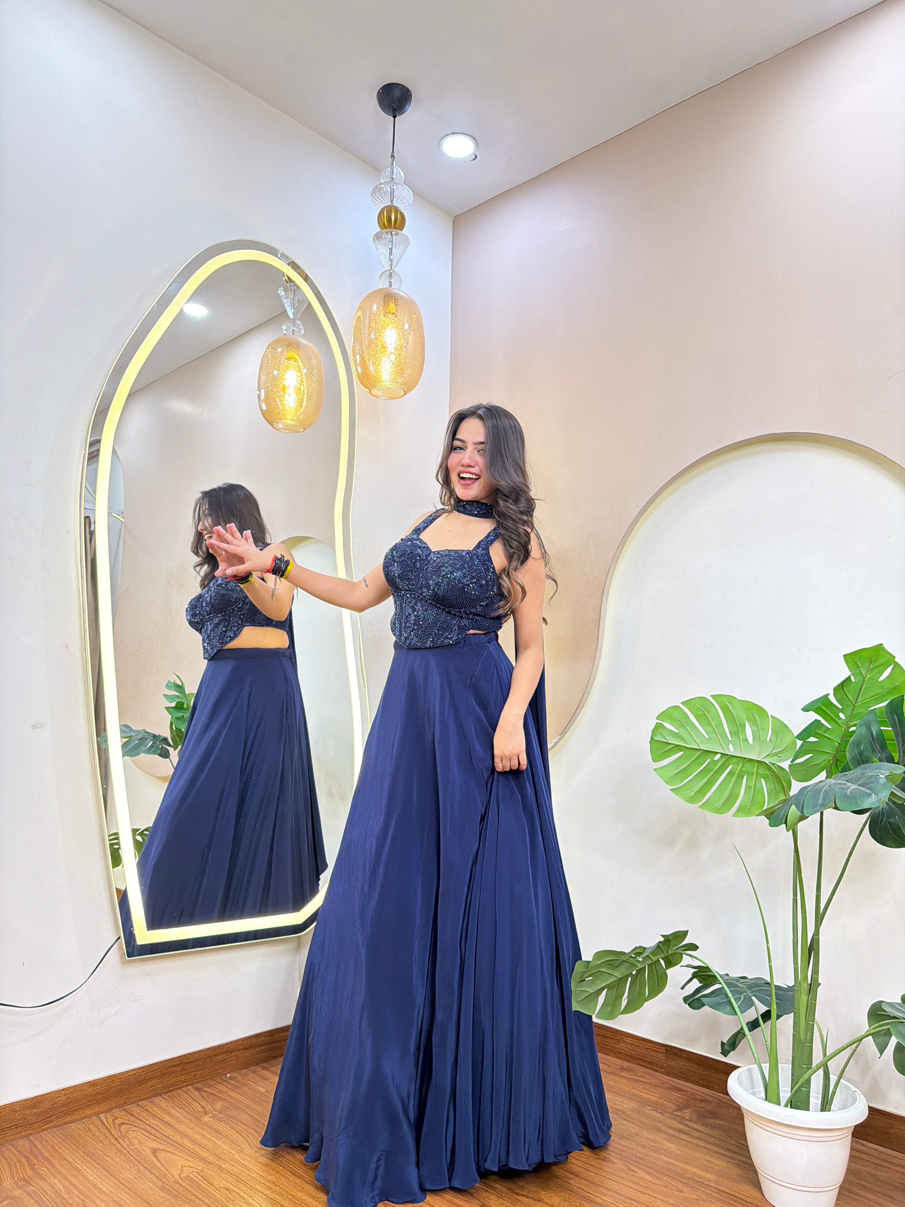 D713  LEHNGA CHOLI