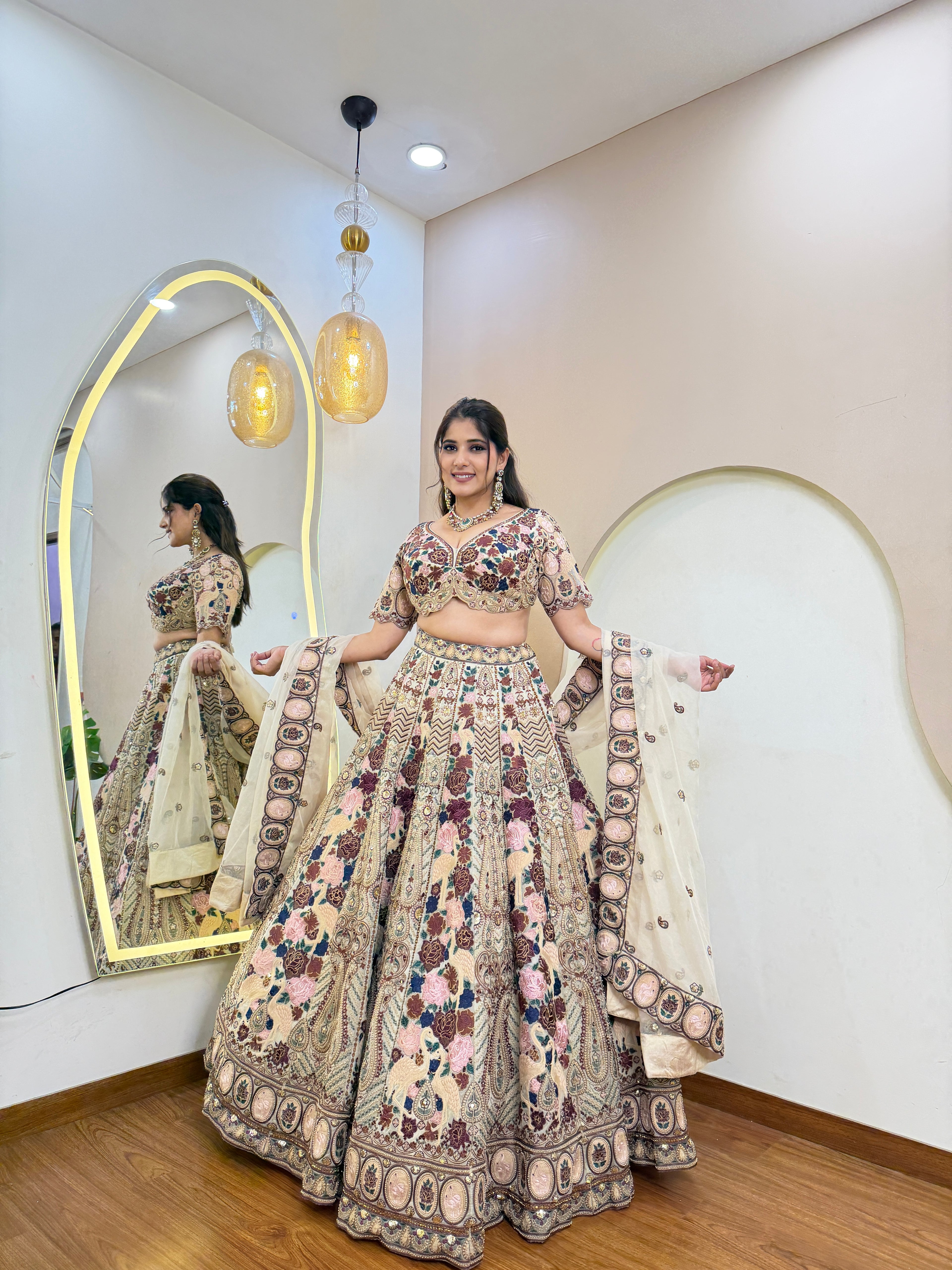D722 LEHENGA CHOLI