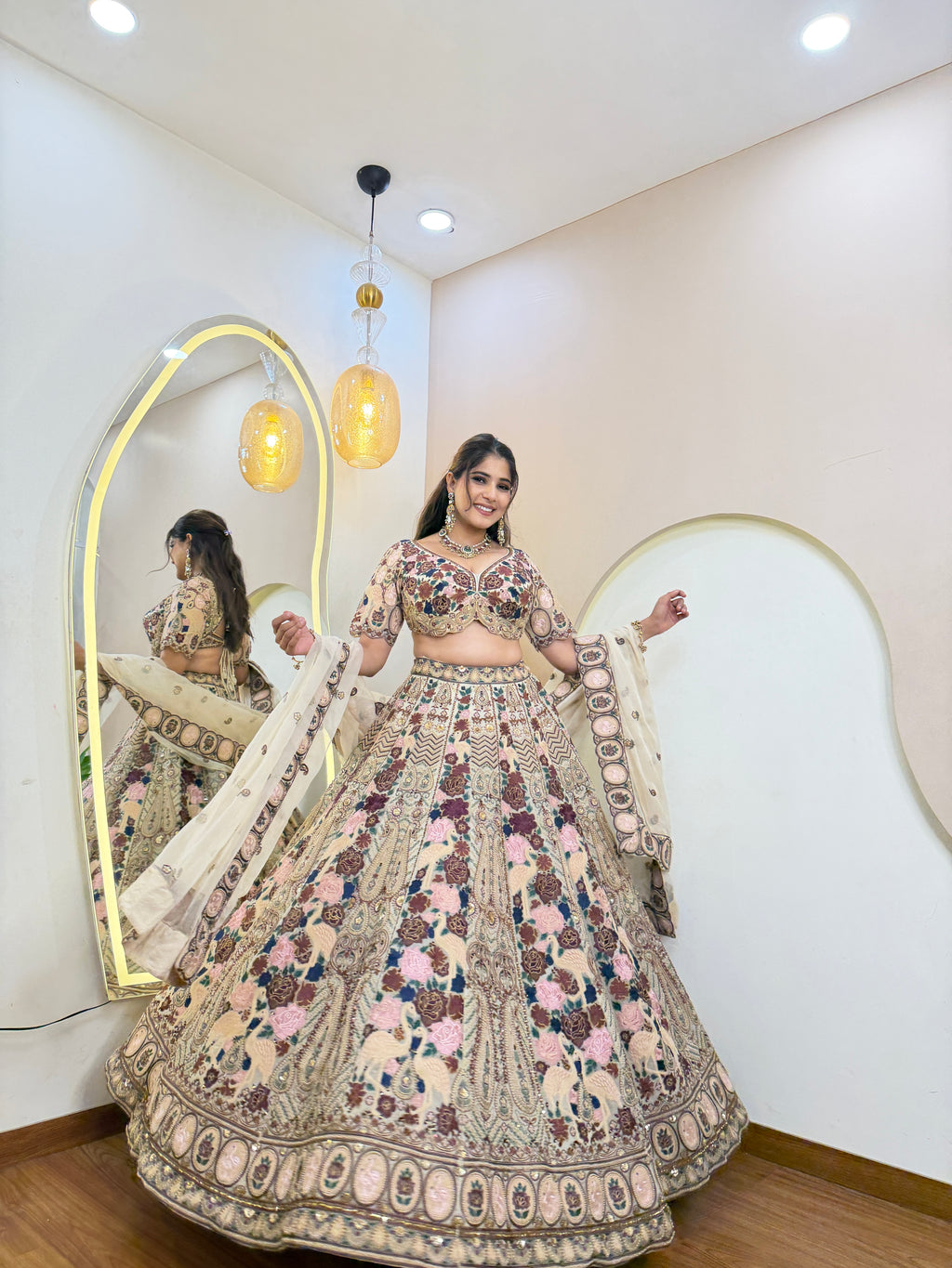 D722 LEHENGA CHOLI