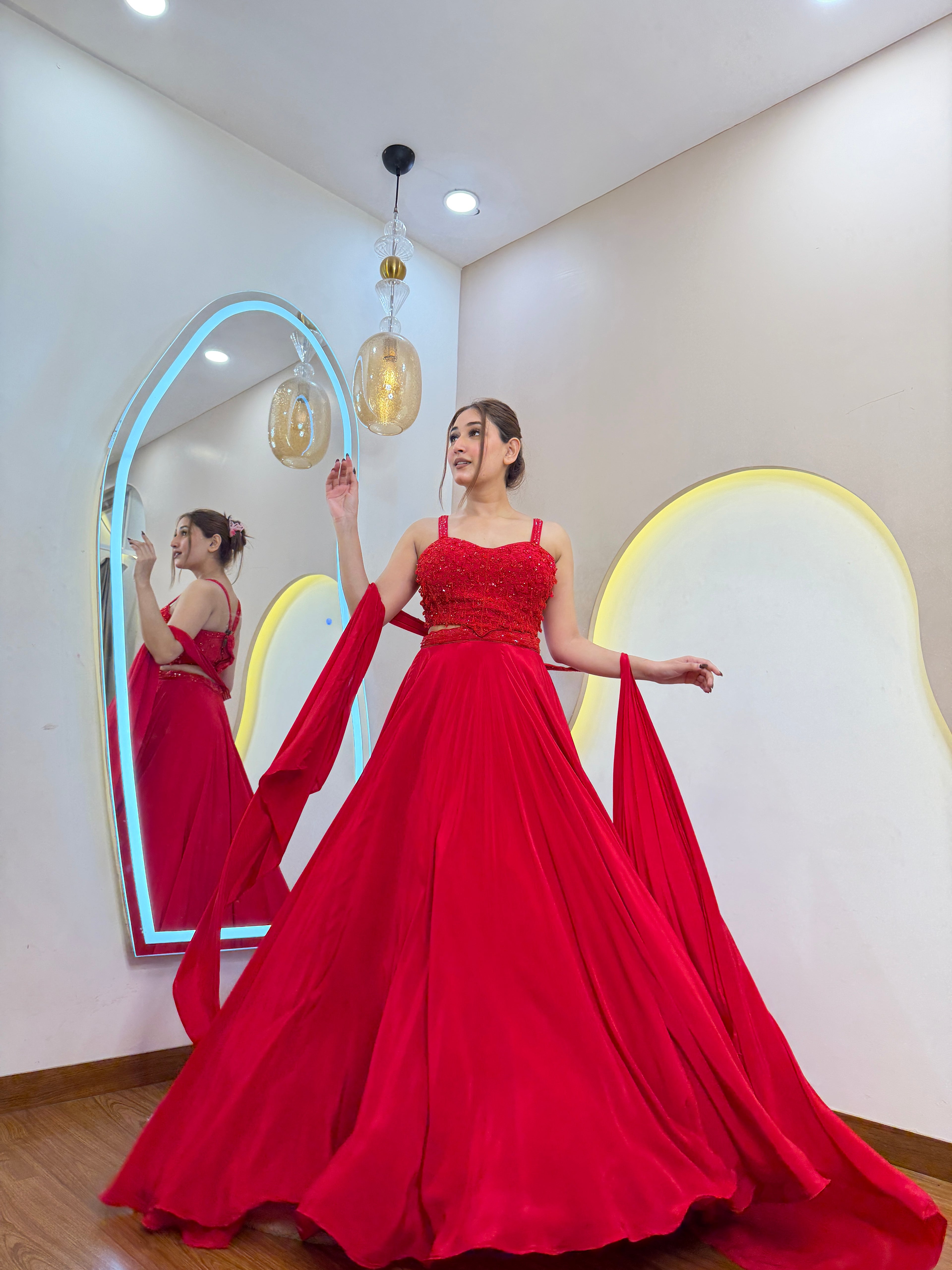 D761   LEHNGA CHOLI