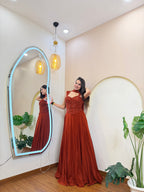 D999  LEHNGA CHOLI