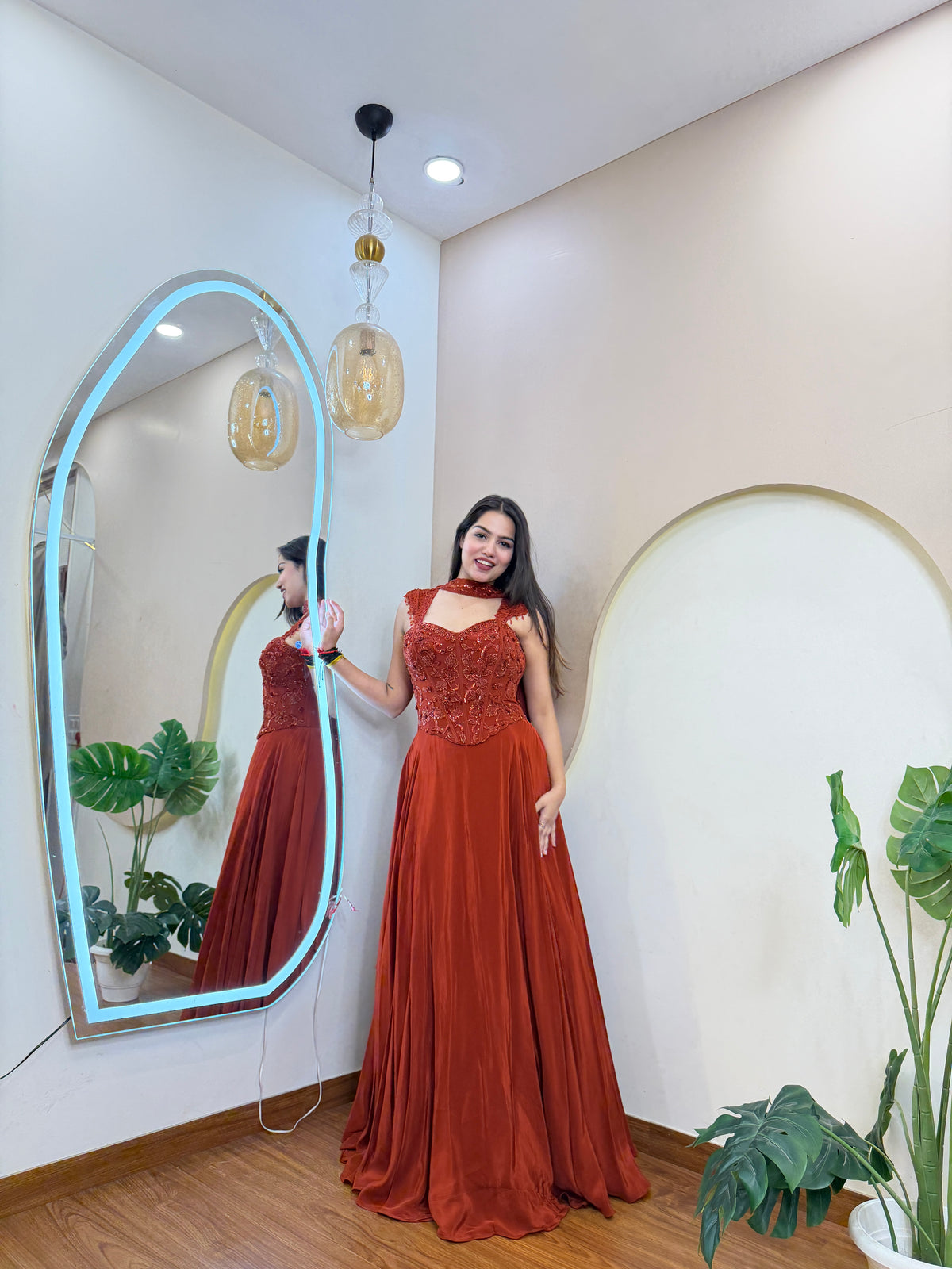 D999  LEHNGA CHOLI