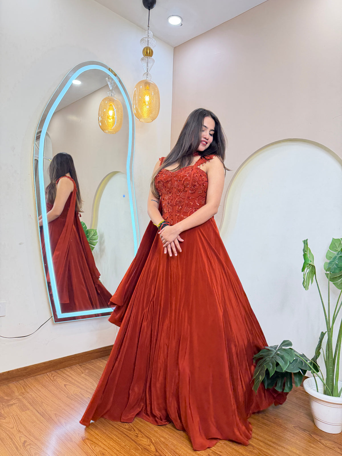 D999  LEHNGA CHOLI