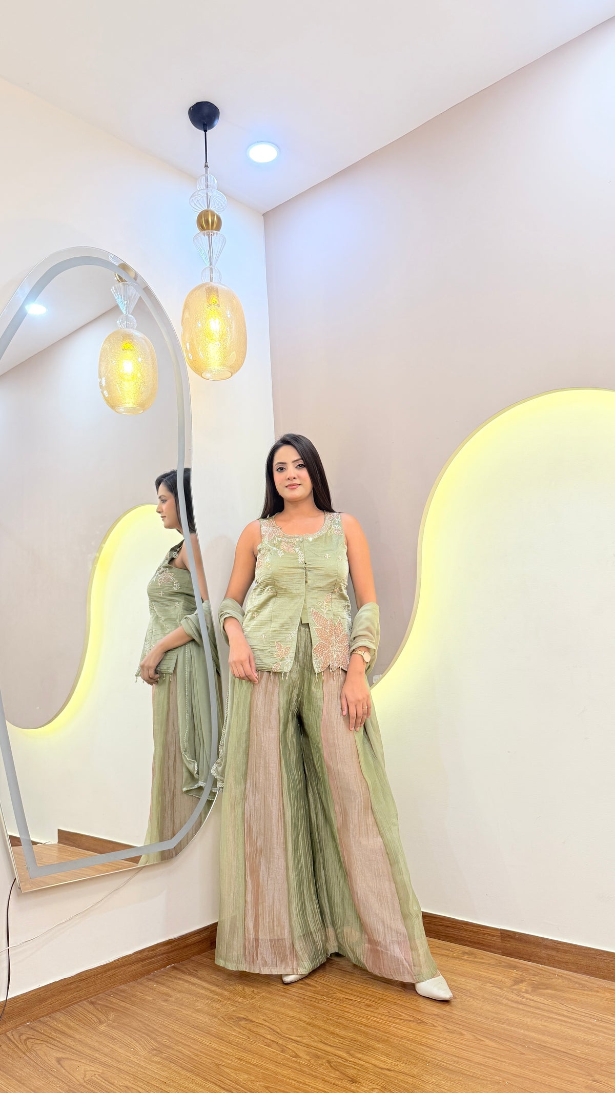 E852 3PC SHARARA SET