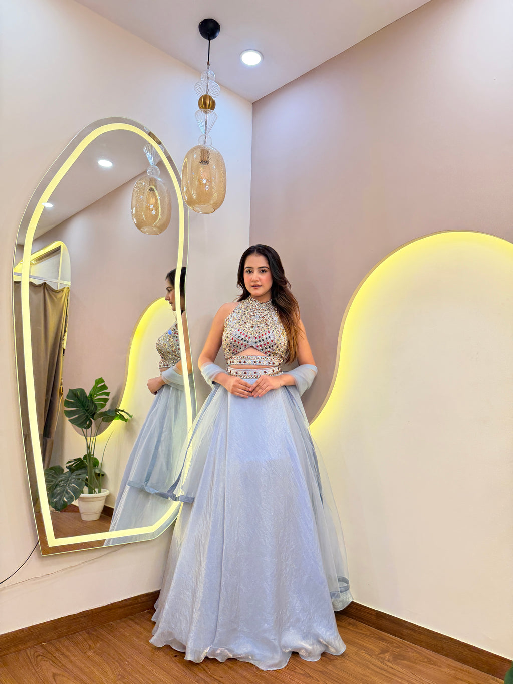 E270 3PC LEHENGA WITH CHOLI