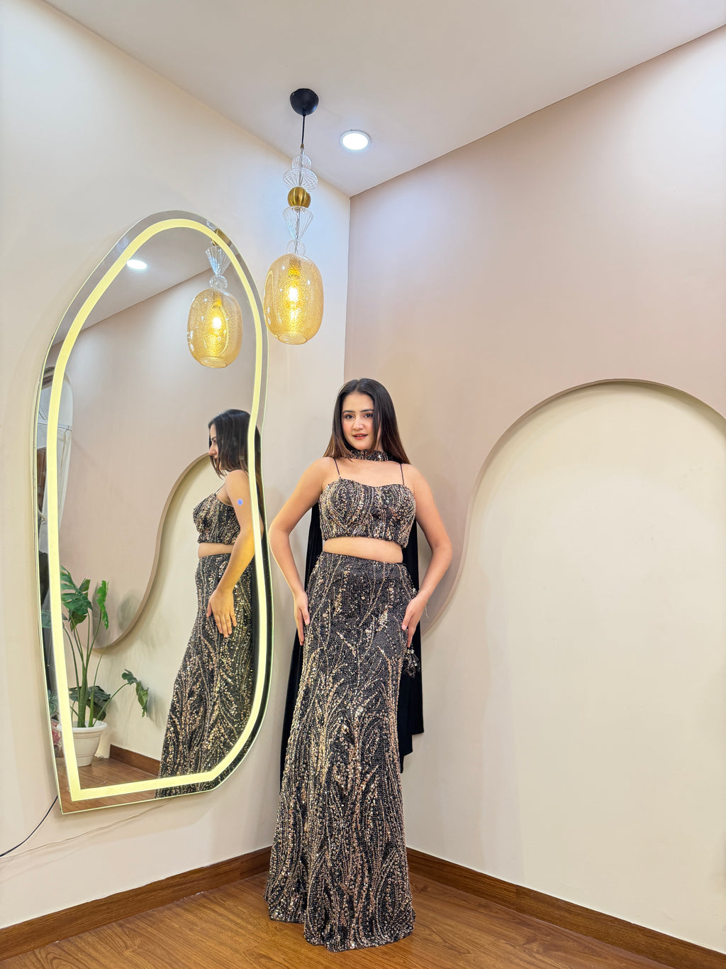 E402 CROP TOP SKIRT