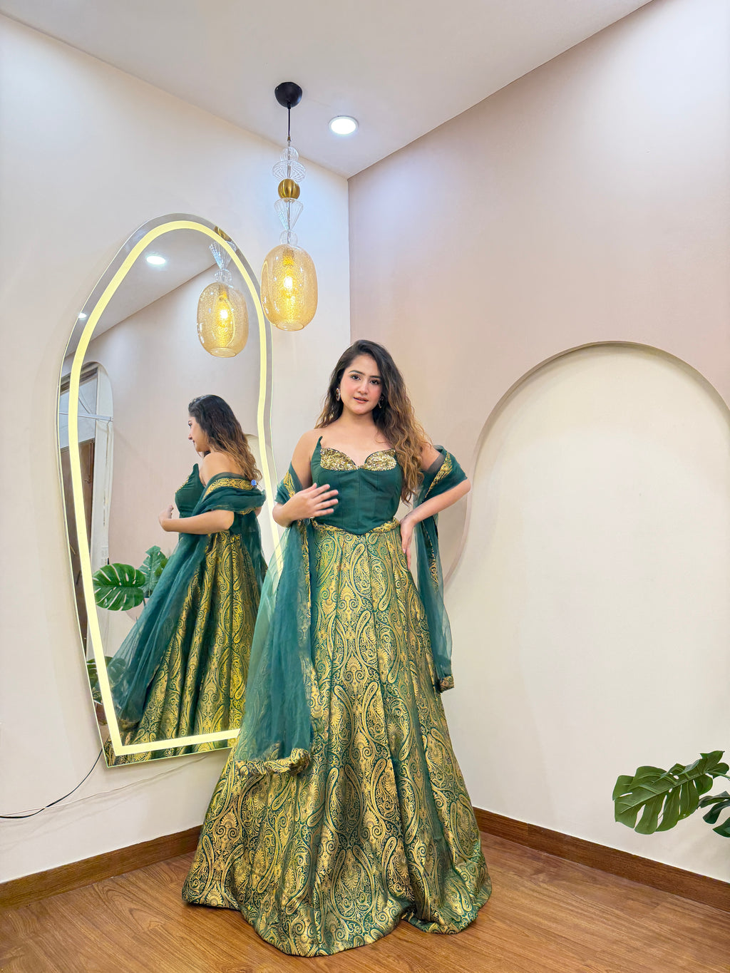 E446 BROCADE LEHENGA