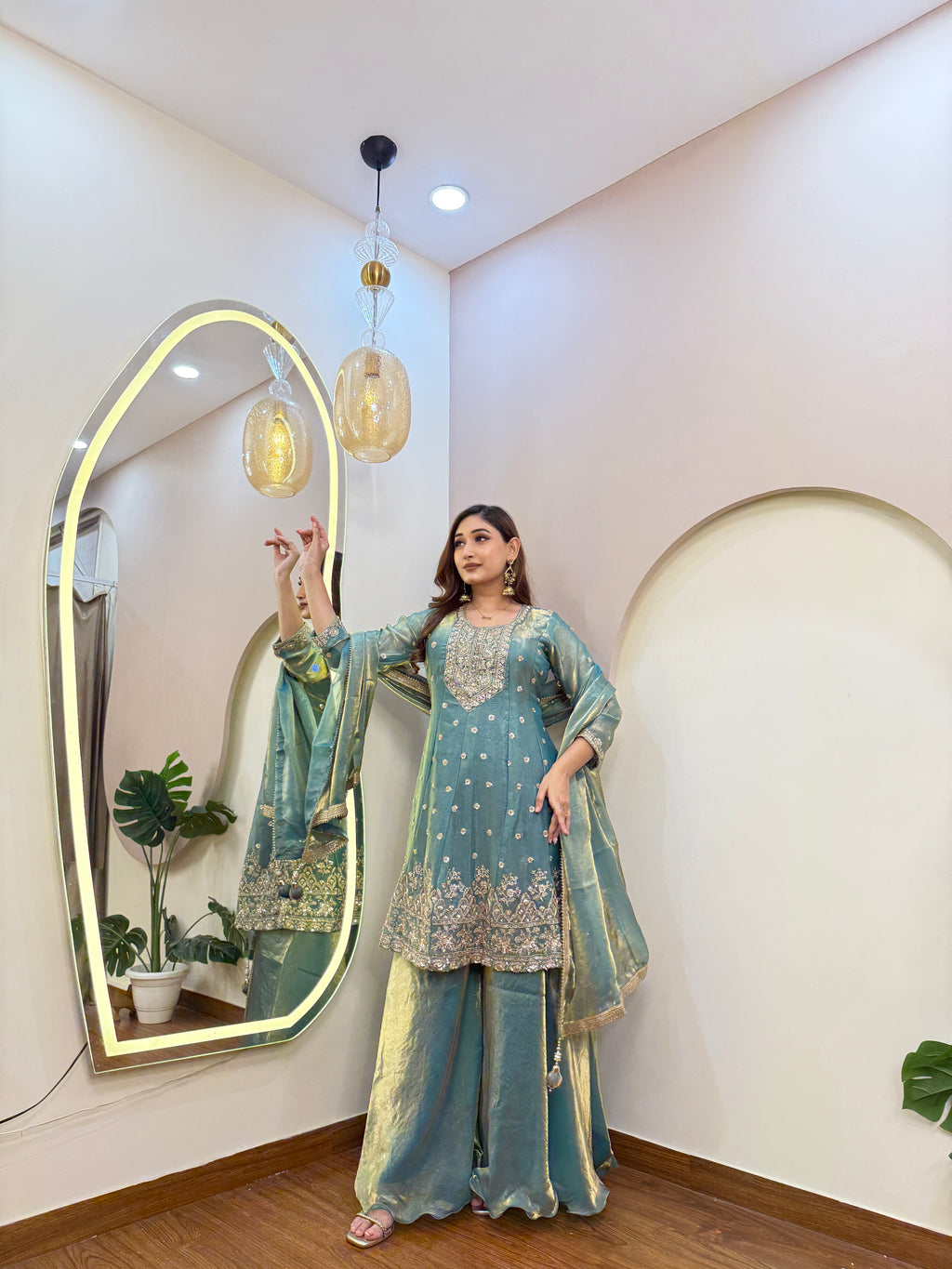 E166 3PC SHARARA SUIT
