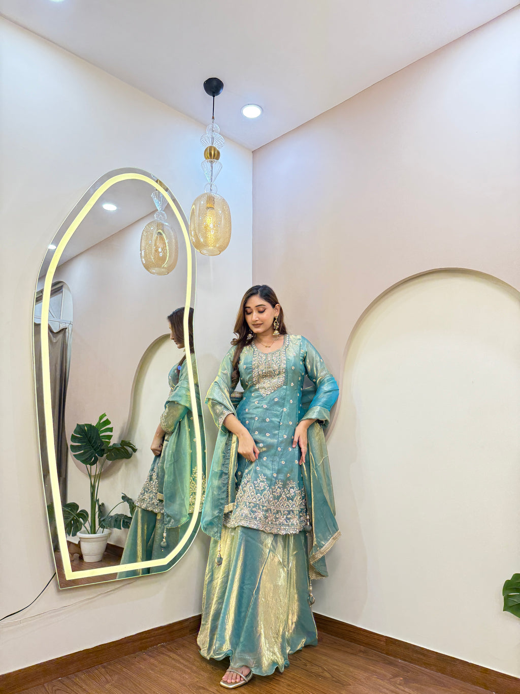 E166 3PC SHARARA SUIT