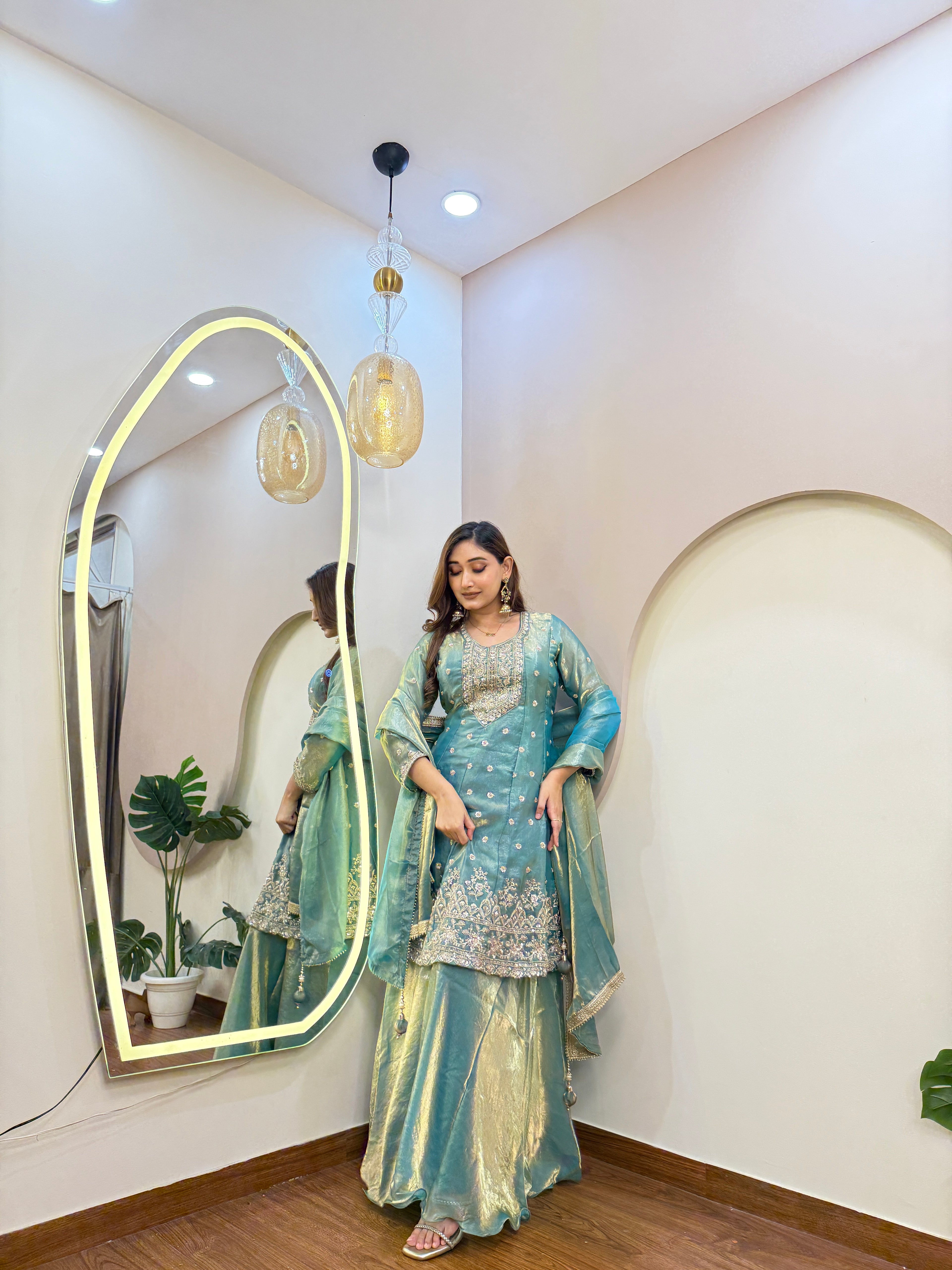 E166 3PC SHARARA SUIT