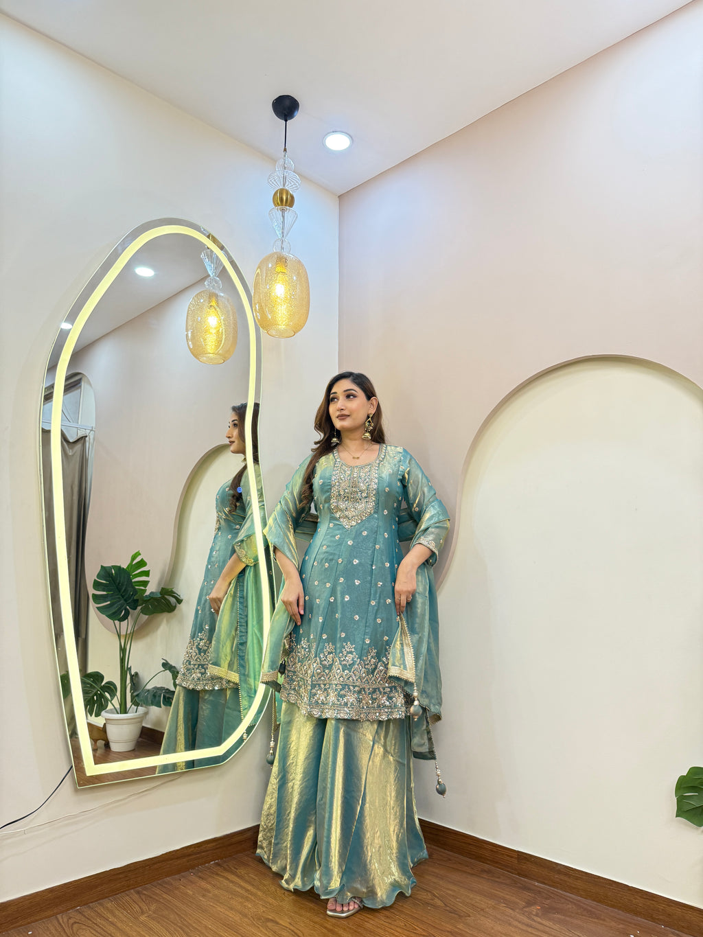 E166 3PC SHARARA SUIT