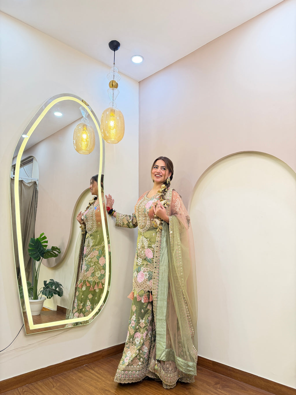E330 SHARARA SUIT