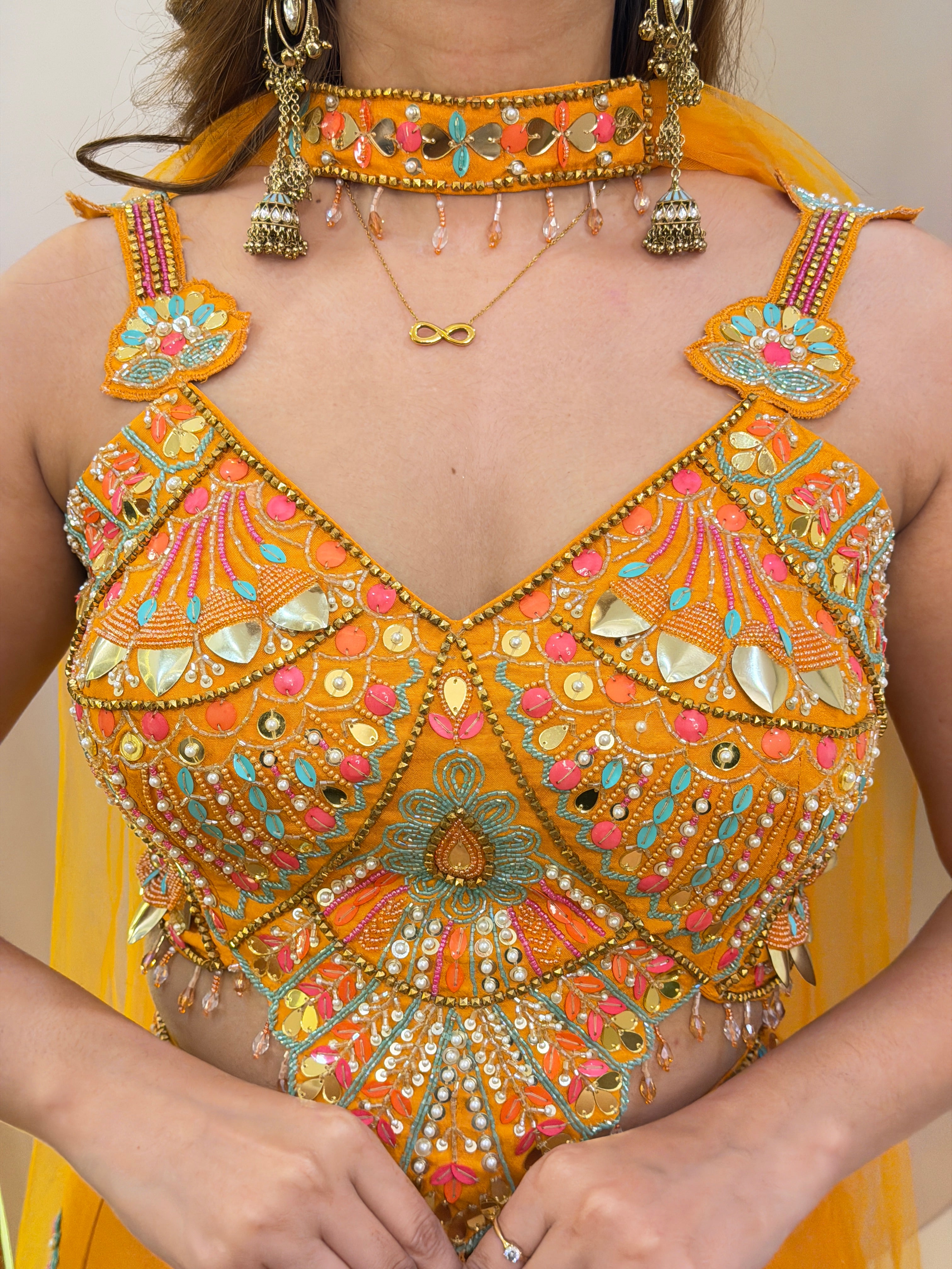 E317 CROP TOP WITH SHARARA SET