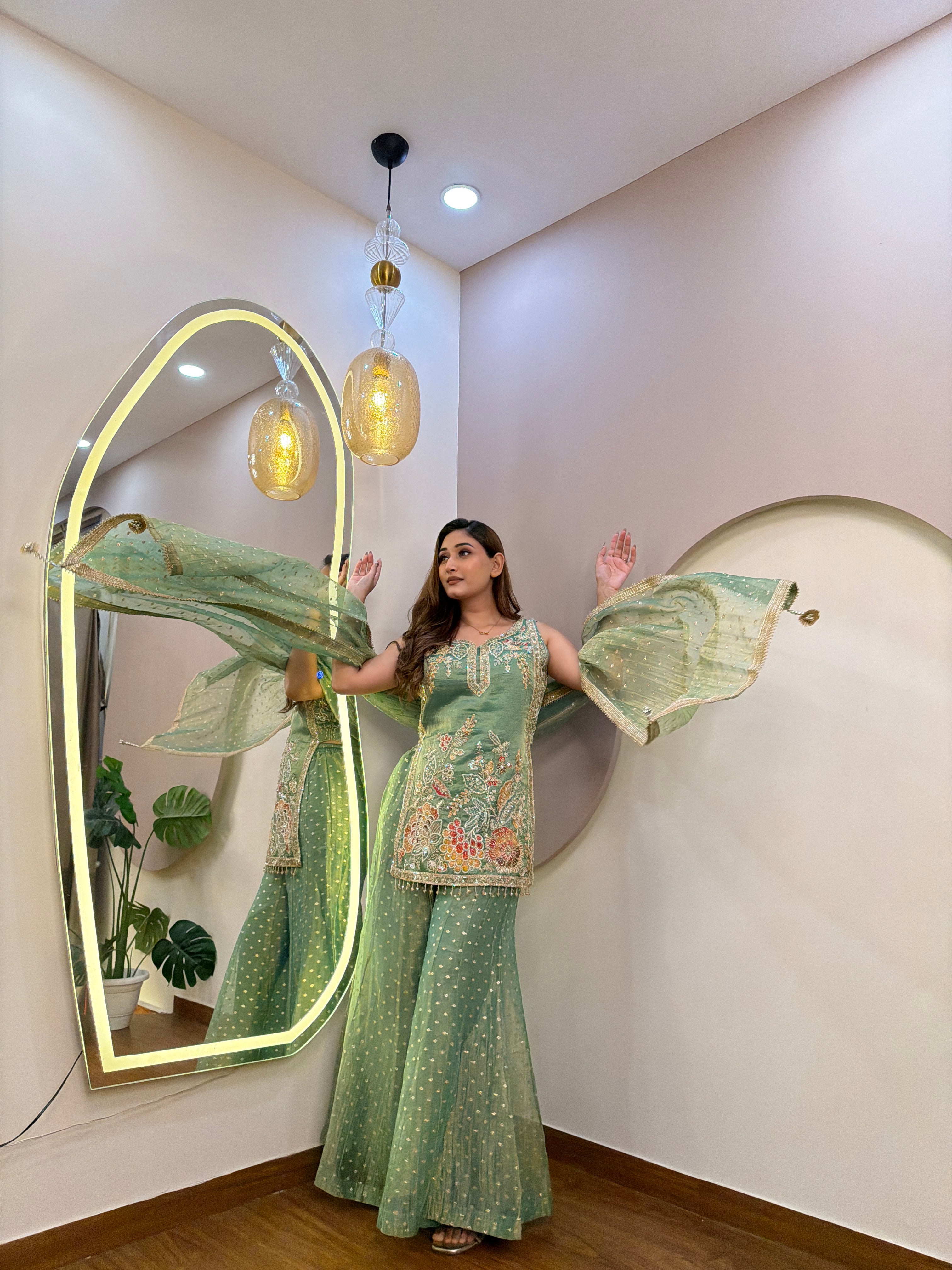 E158 3PC SHARARA SUIT