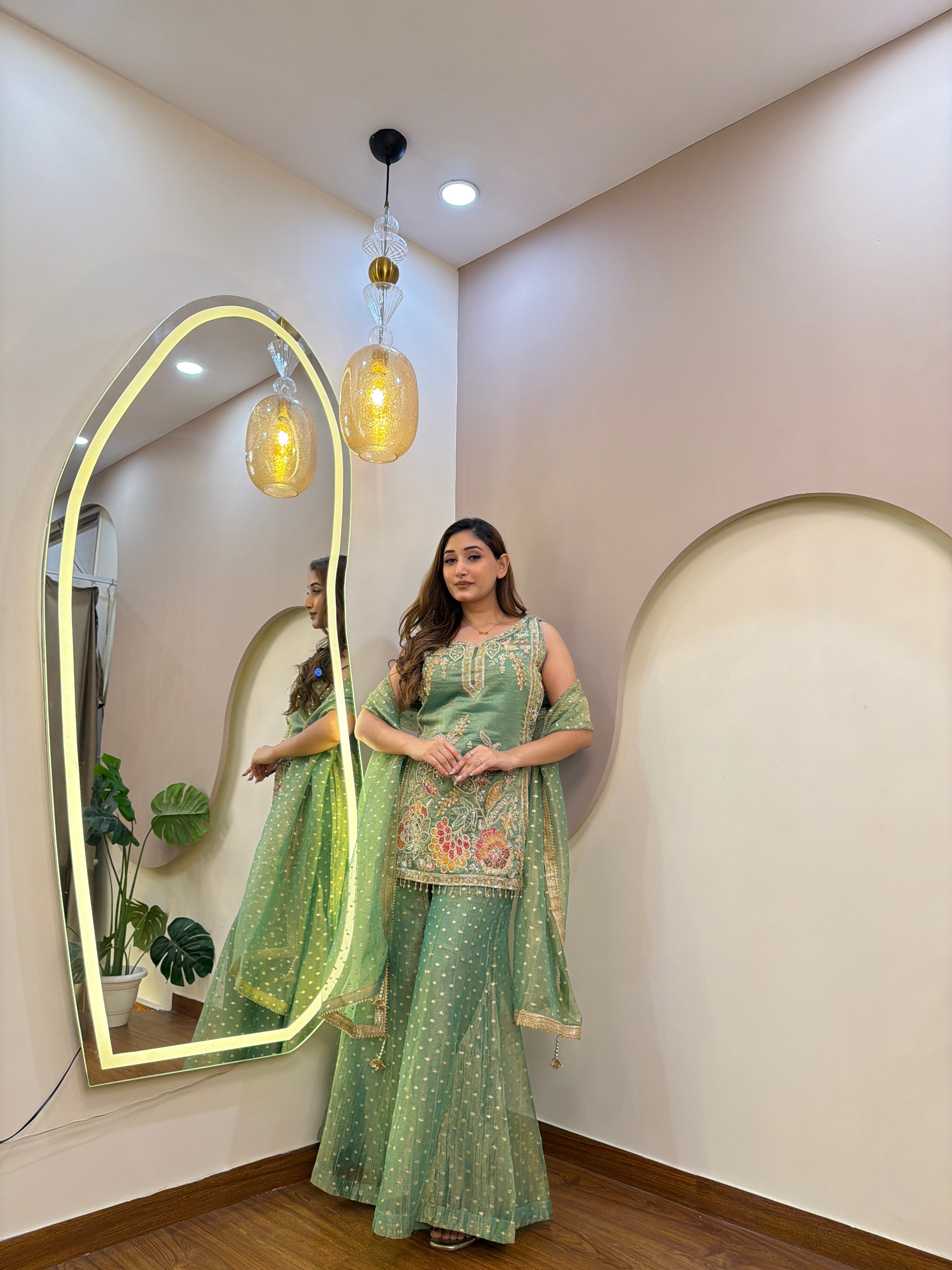 E158 3PC SHARARA SUIT