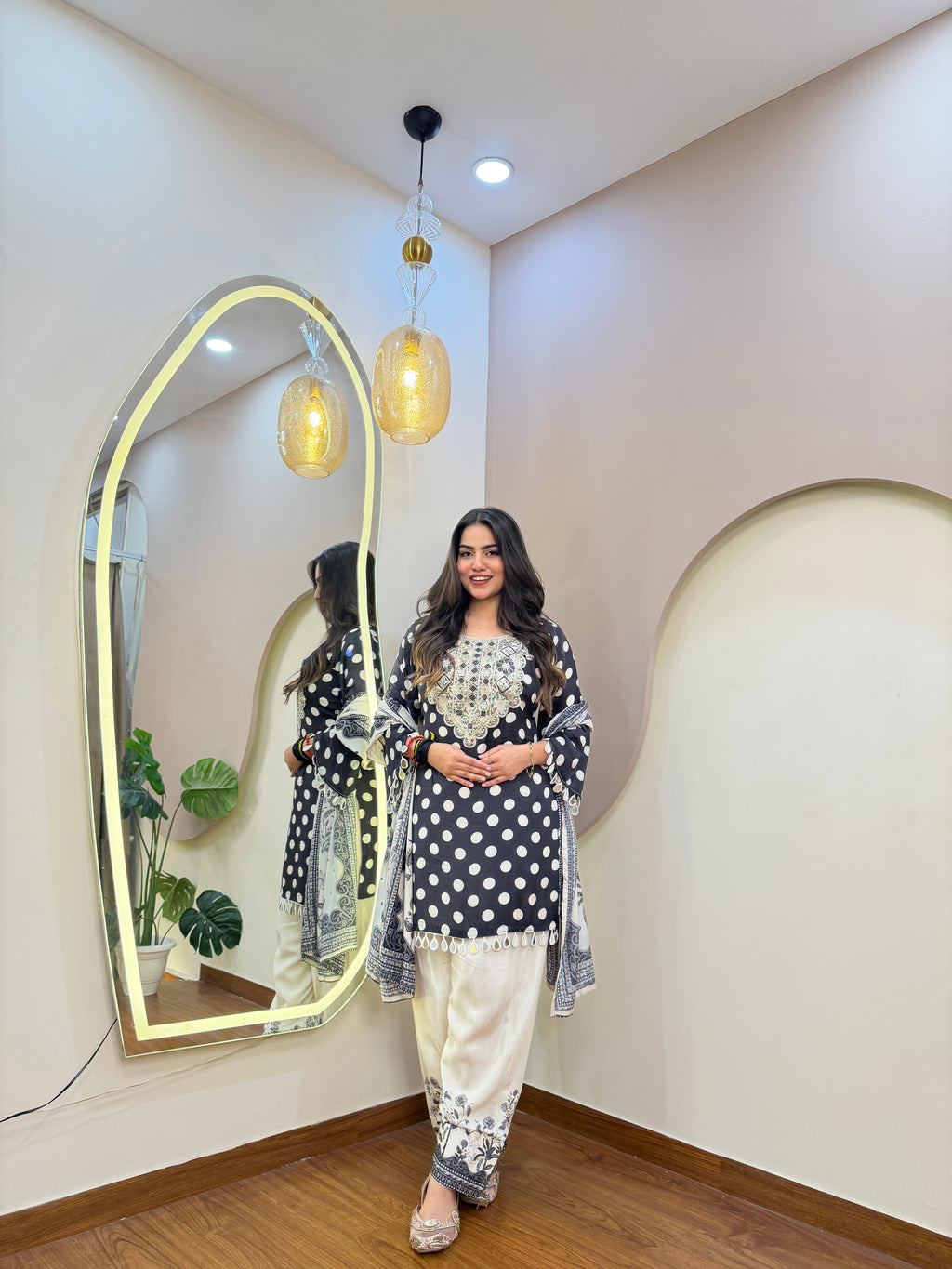 E240 3PC FARSHI SUIT