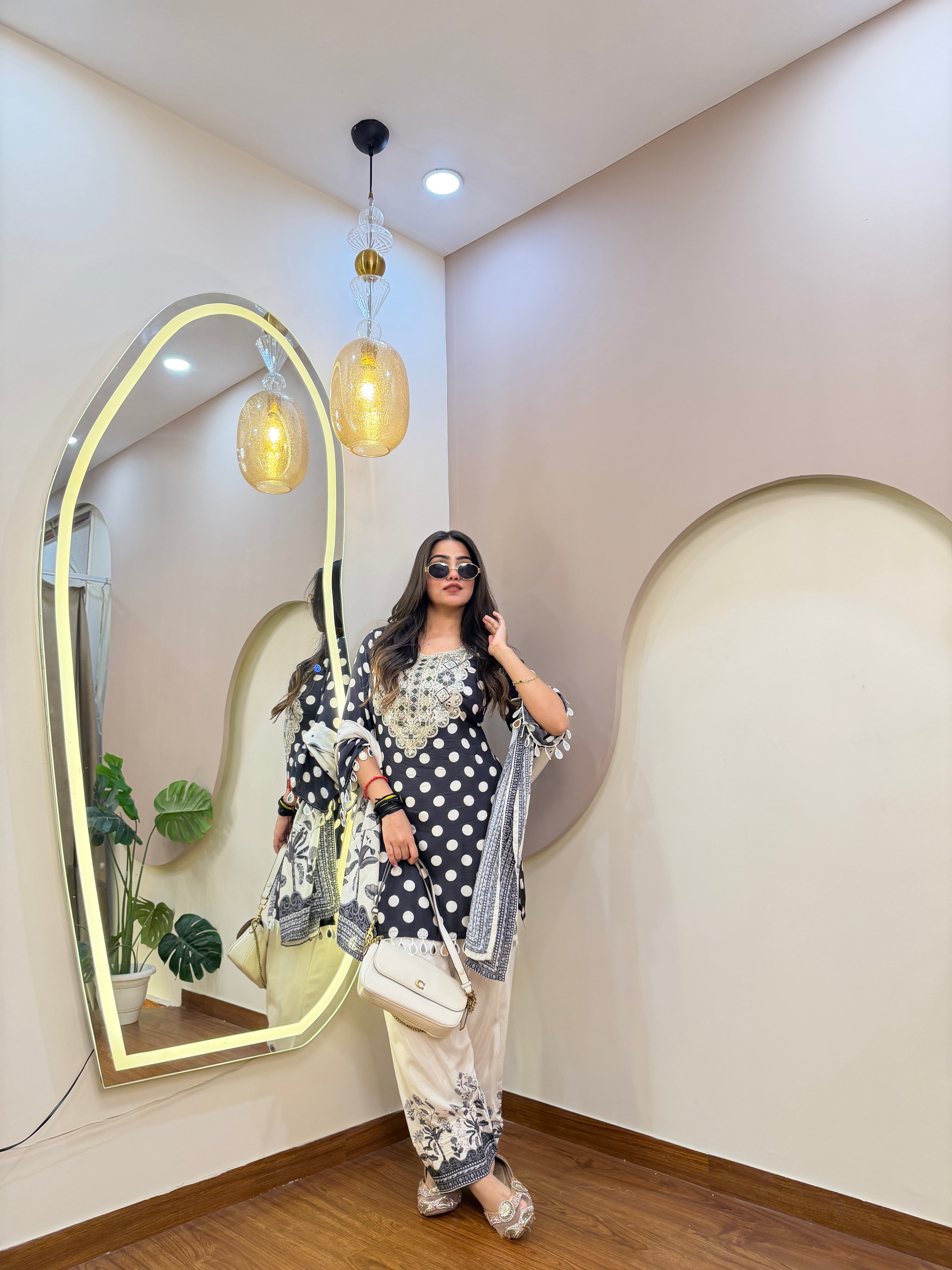 E240 3PC FARSHI SUIT
