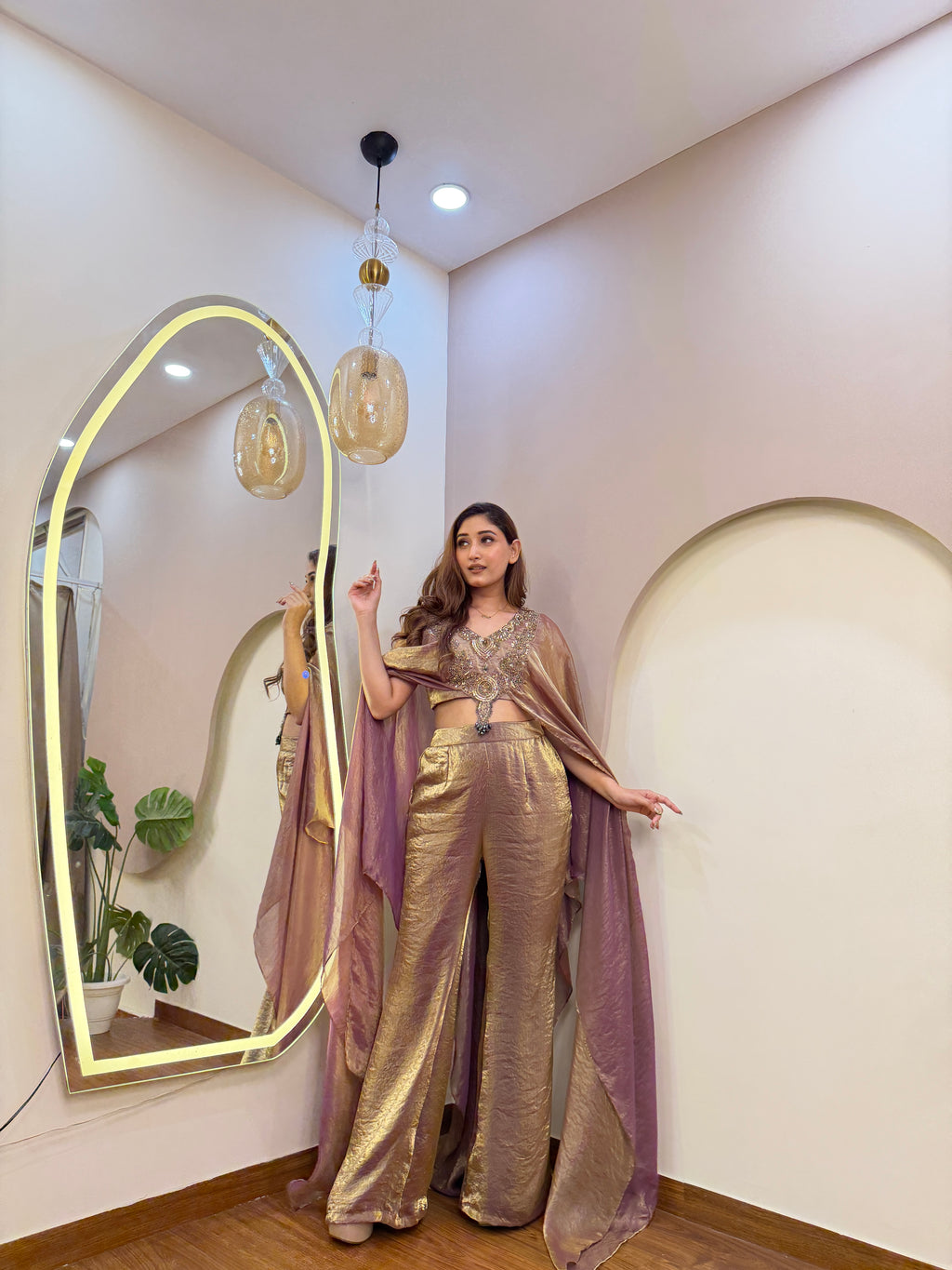 E200 3PC INDO WESTEREN CAPE SHARARA SET