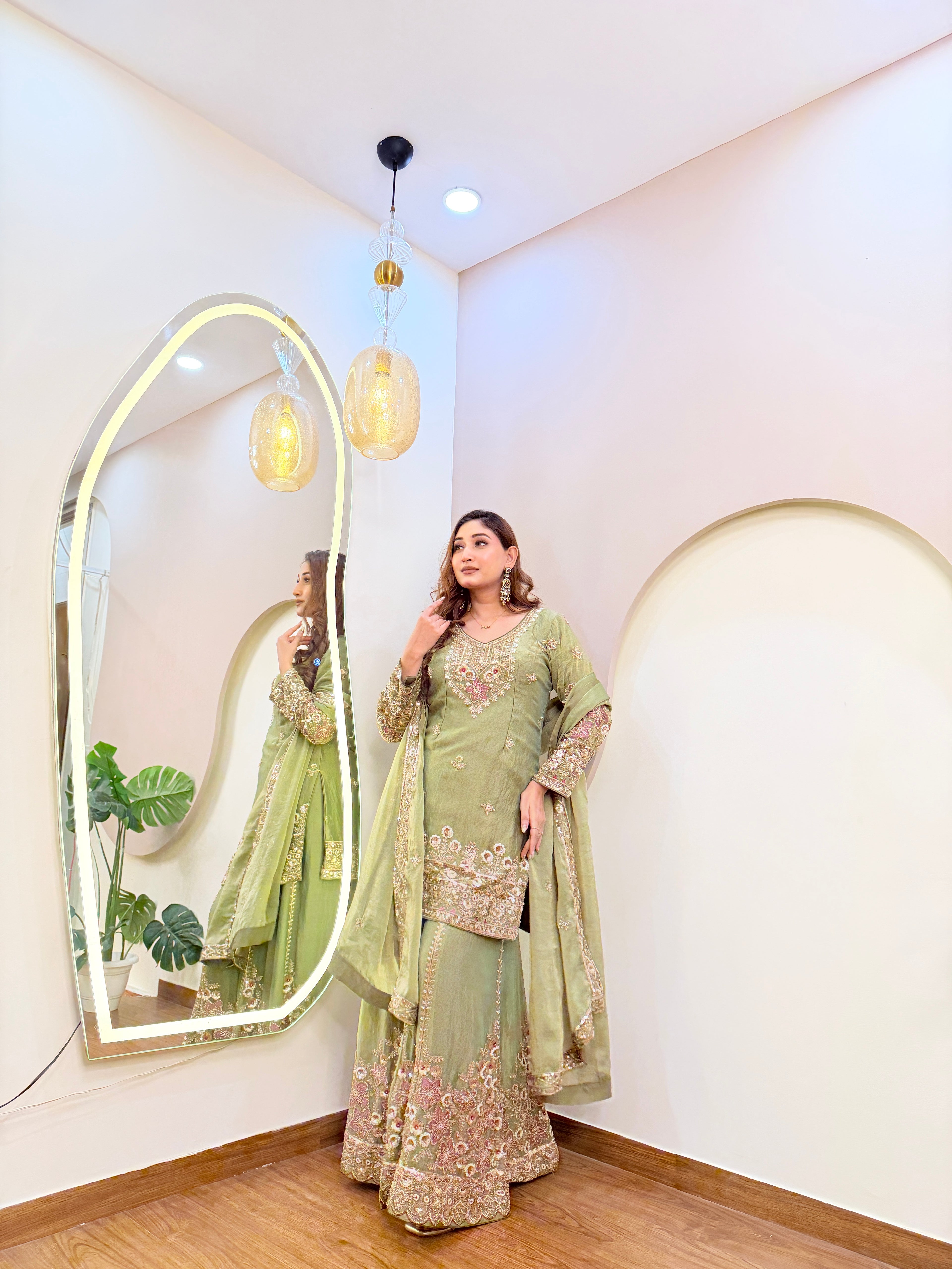 E228 3PC SHARARA SUIT