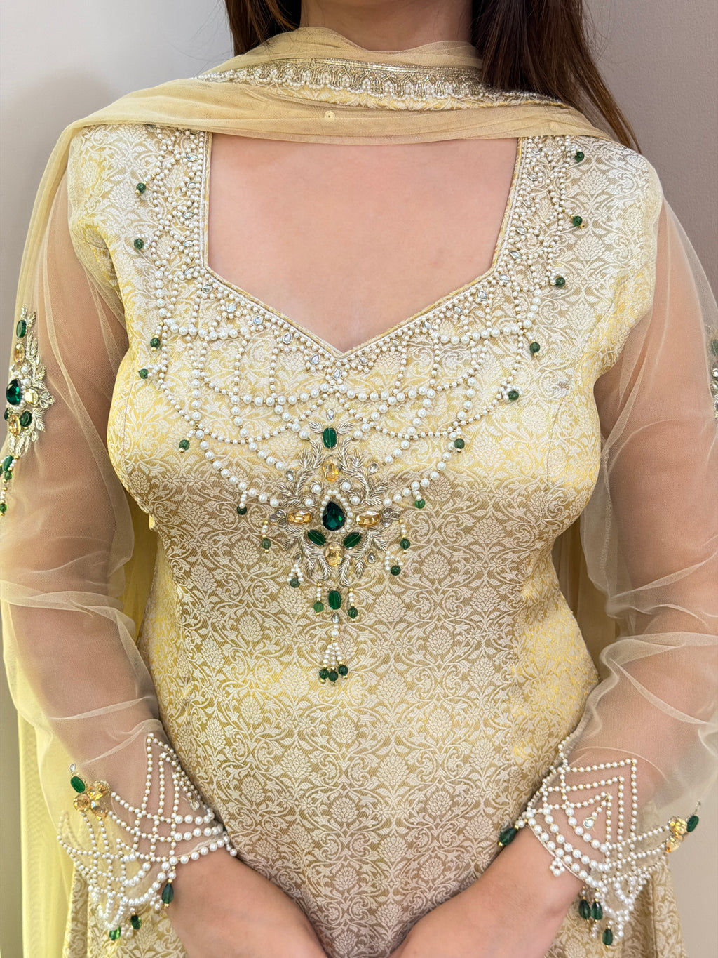 E320 3PC SHARARA SUIT