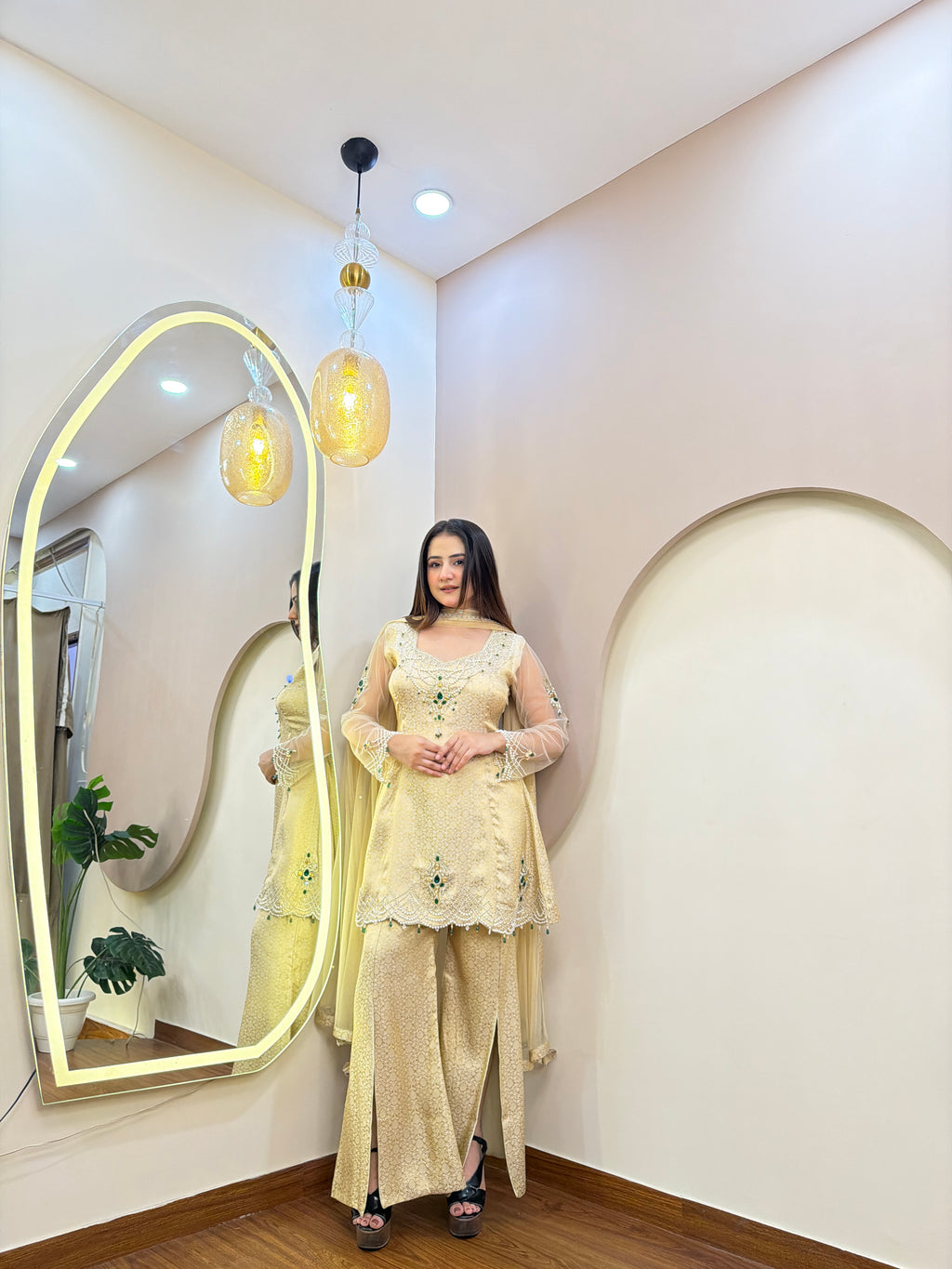 E320 3PC SHARARA SUIT