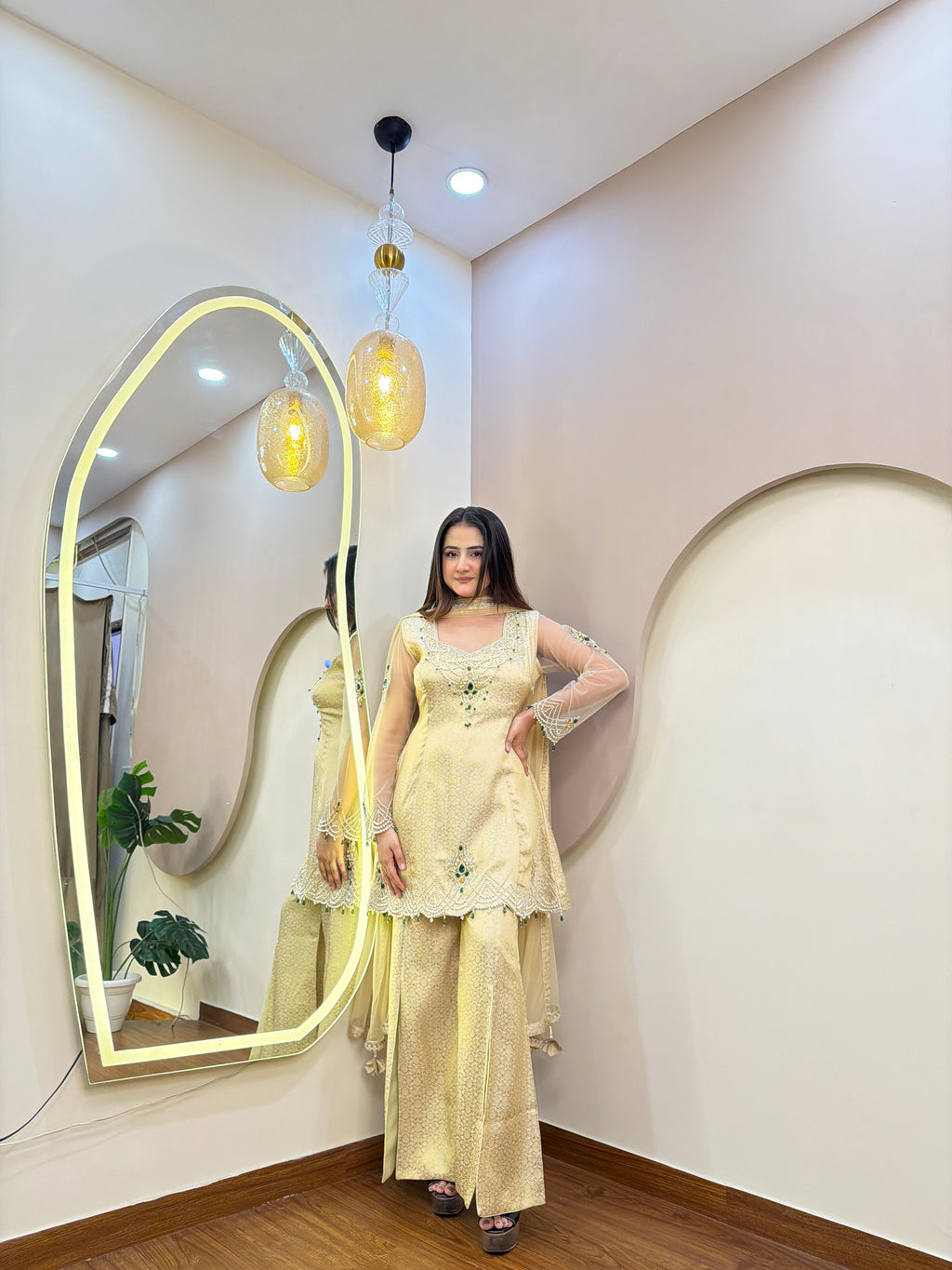 E320 3PC SHARARA SUIT