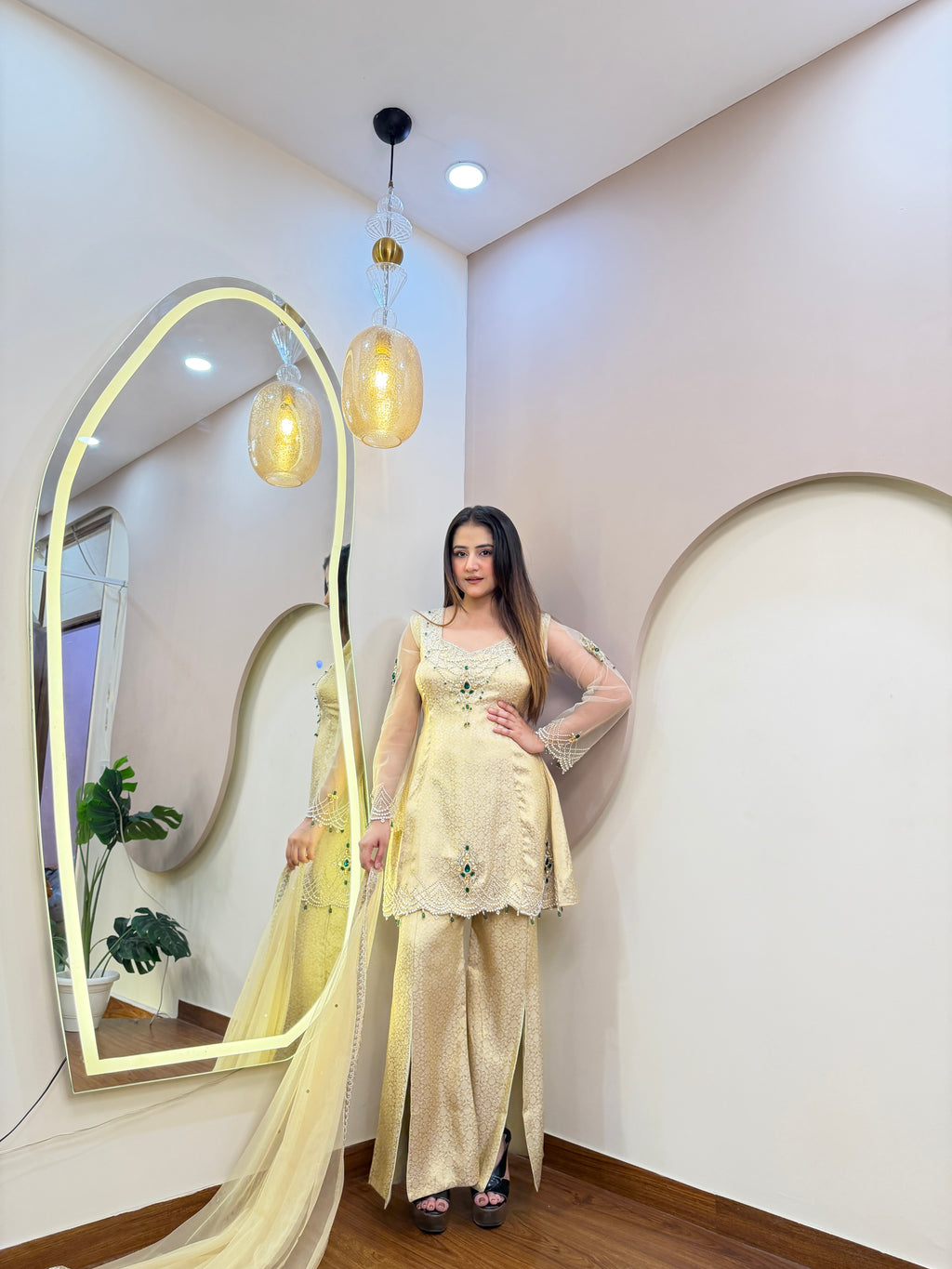 E320 3PC SHARARA SUIT
