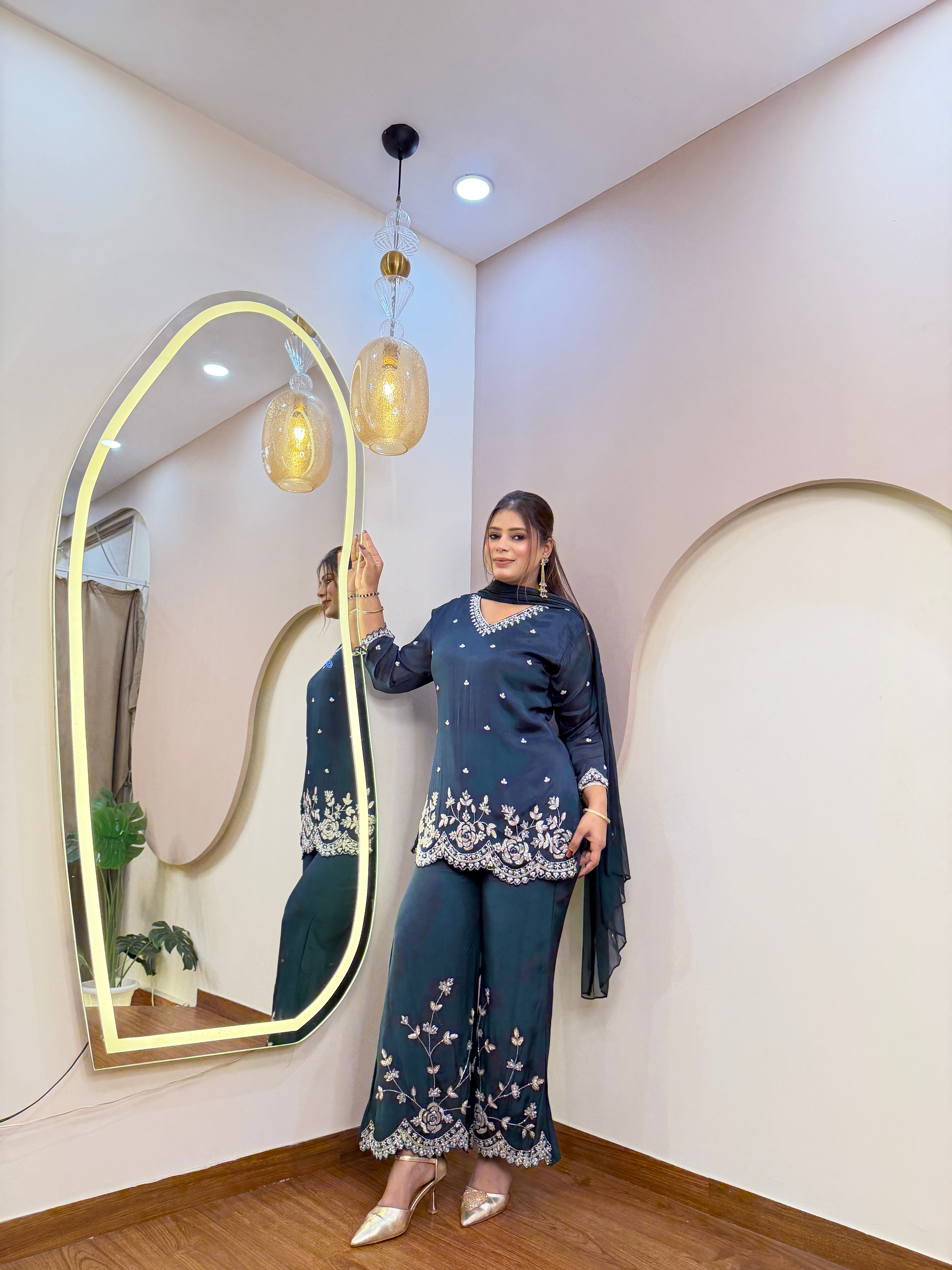 E119 3PC SUIT