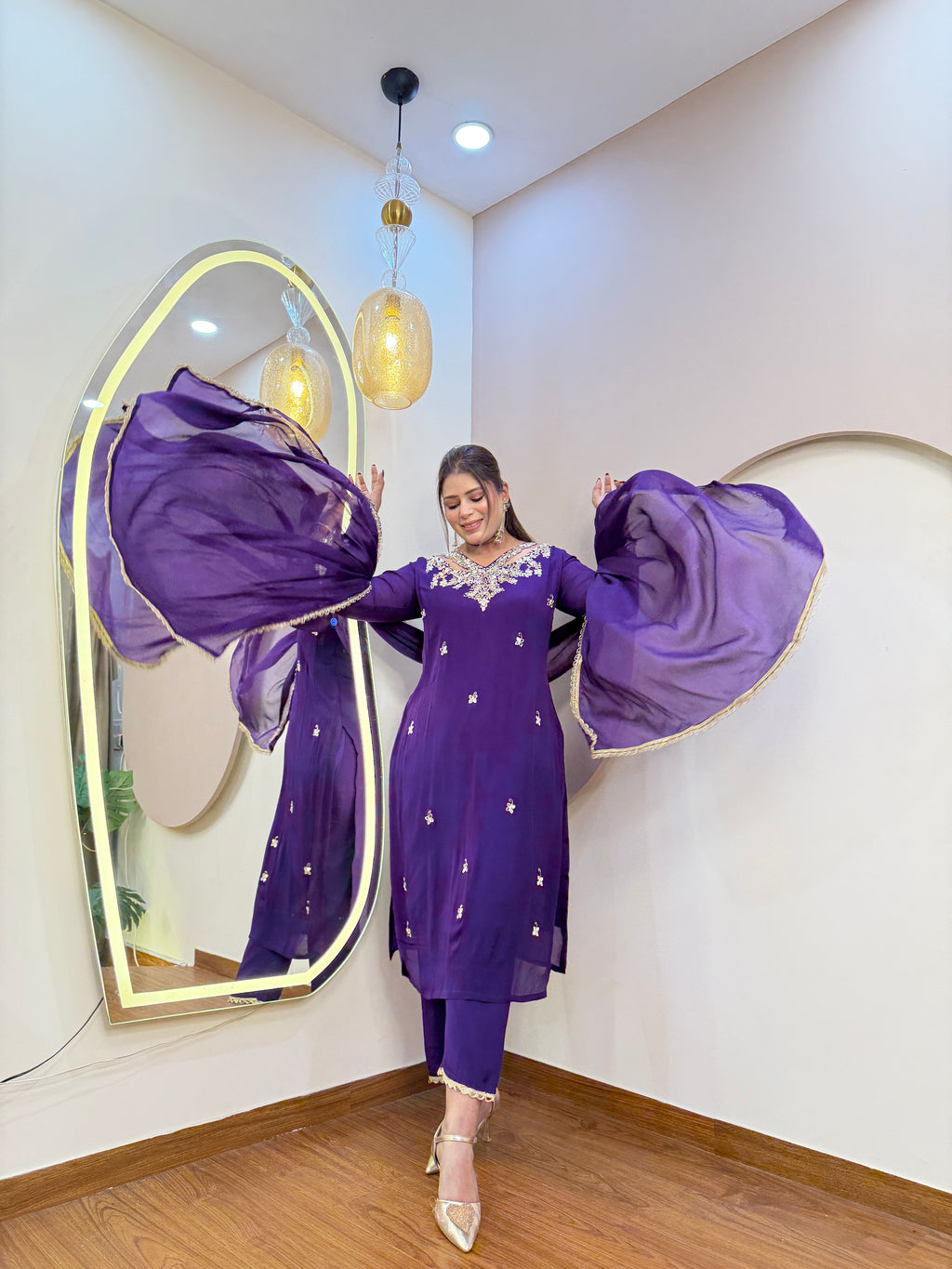 E252 3PC SUIT