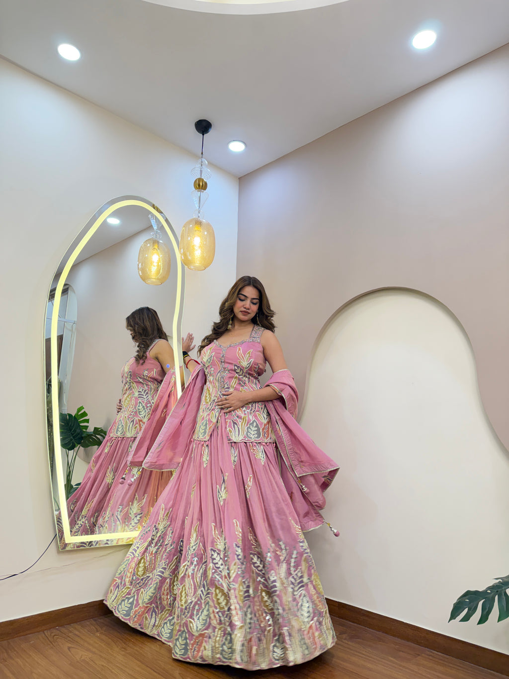 E327 3PC LEHENGA CHOLI