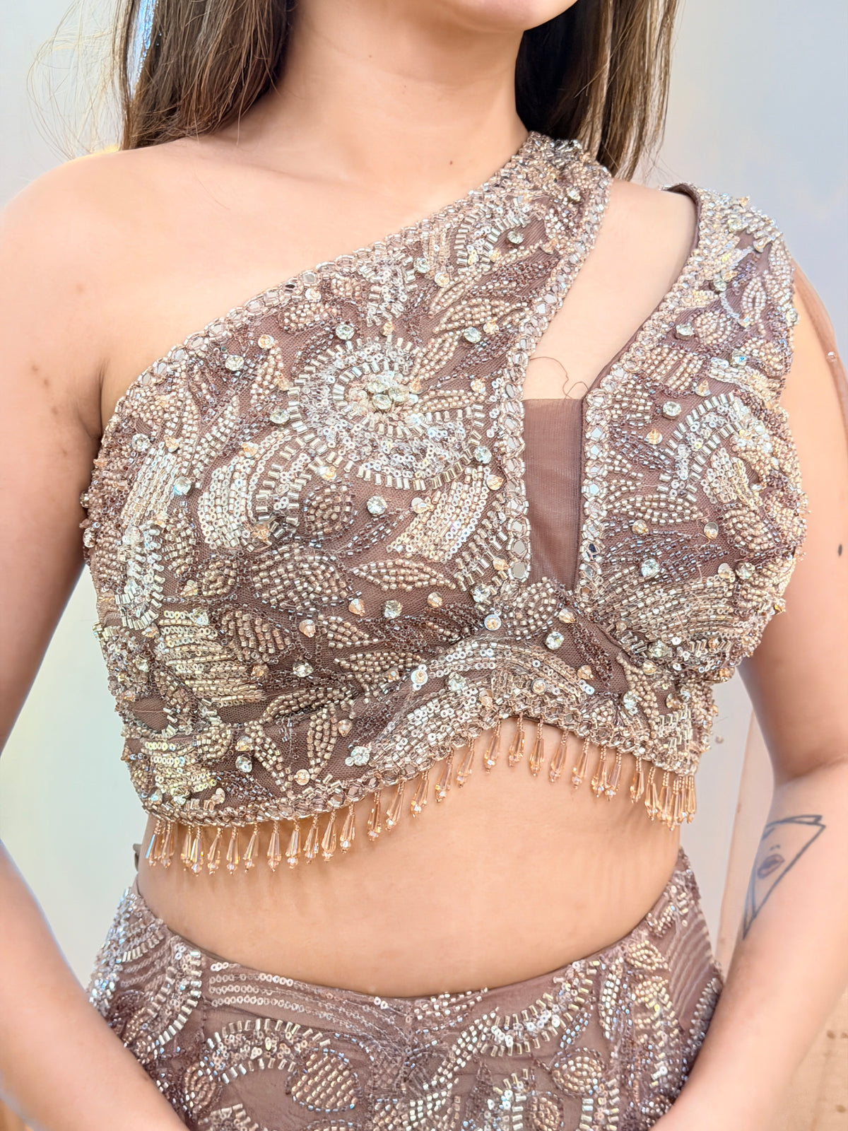 E466 AARFA REGAL LEHENGA