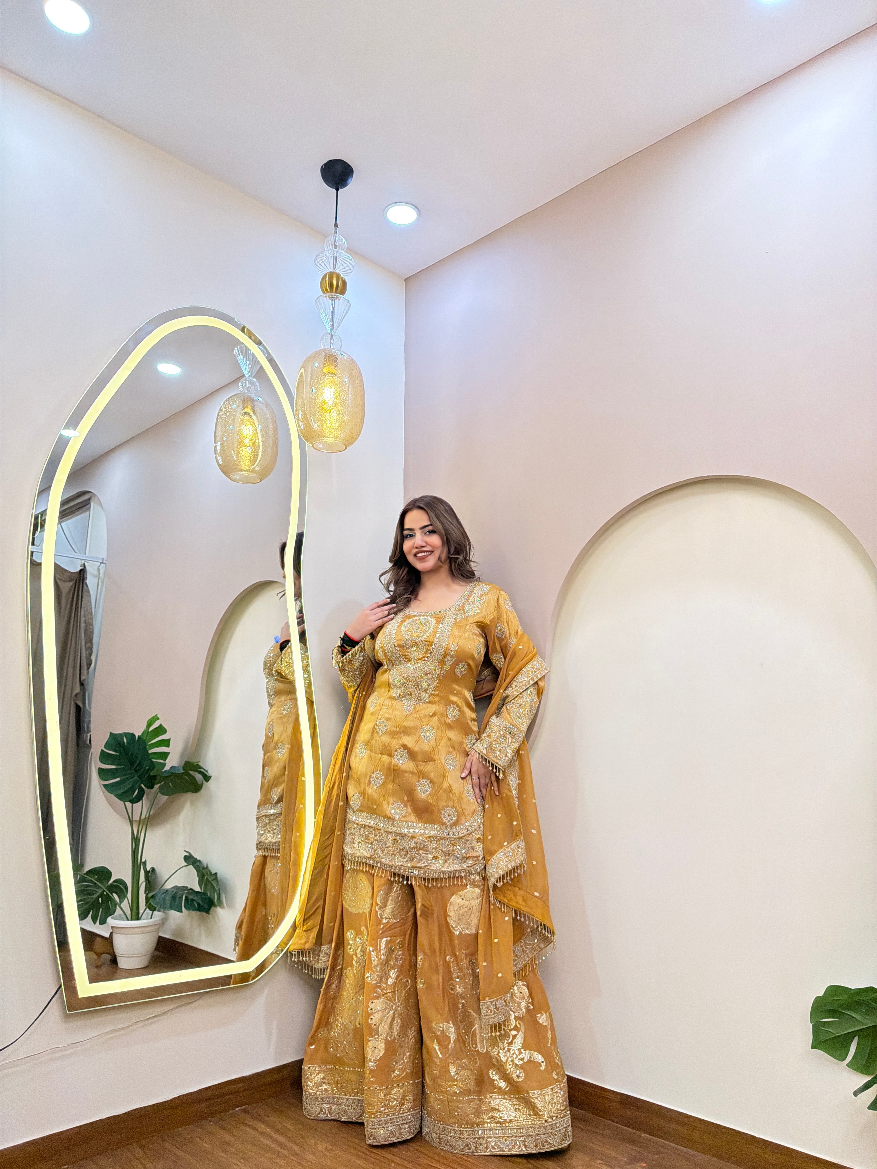 E305 SHARARA SUIT