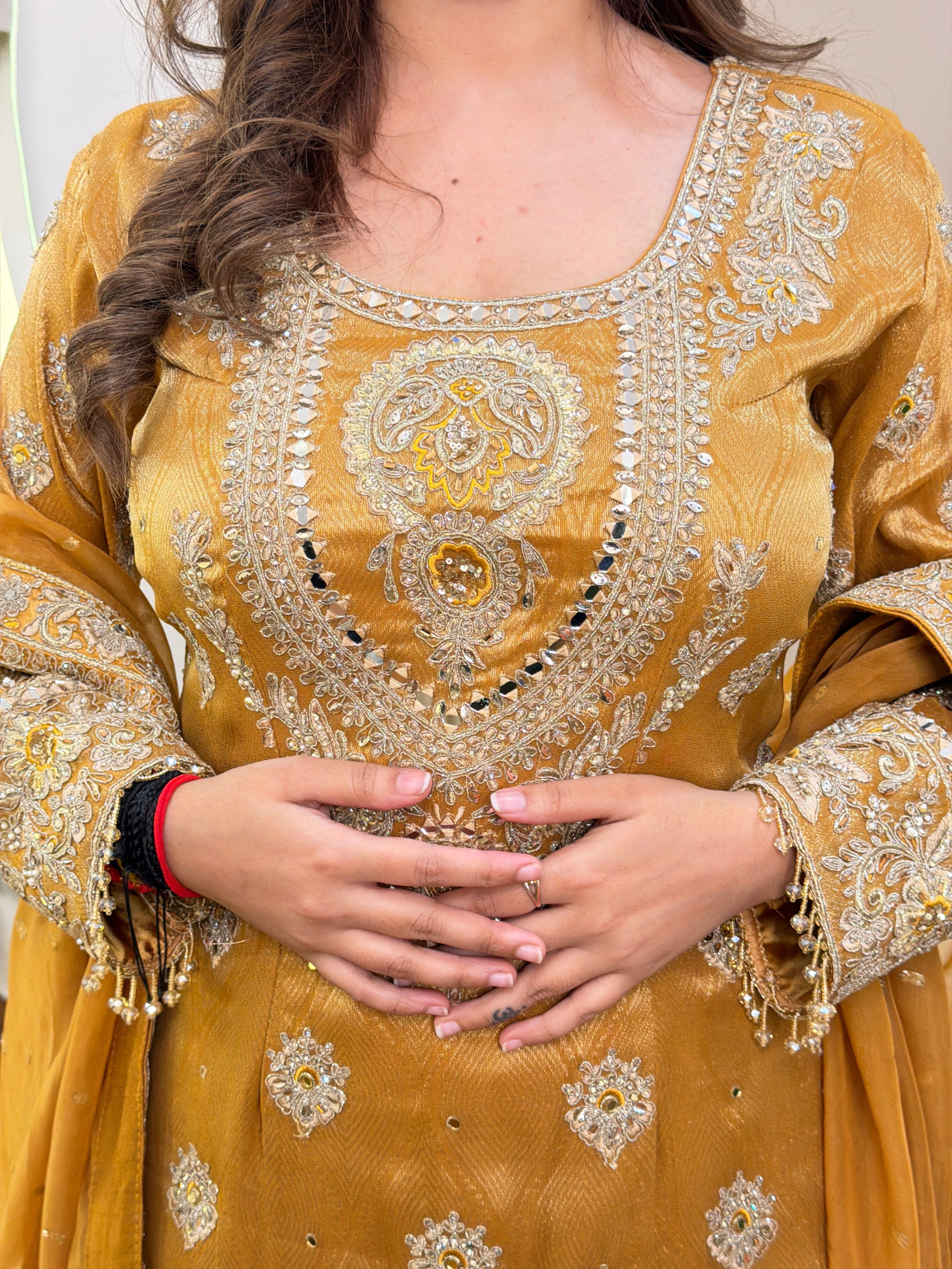 E305 SHARARA SUIT